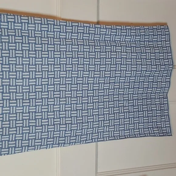 525 America Jacquard Pencil Skirt in Sea Wave Multi