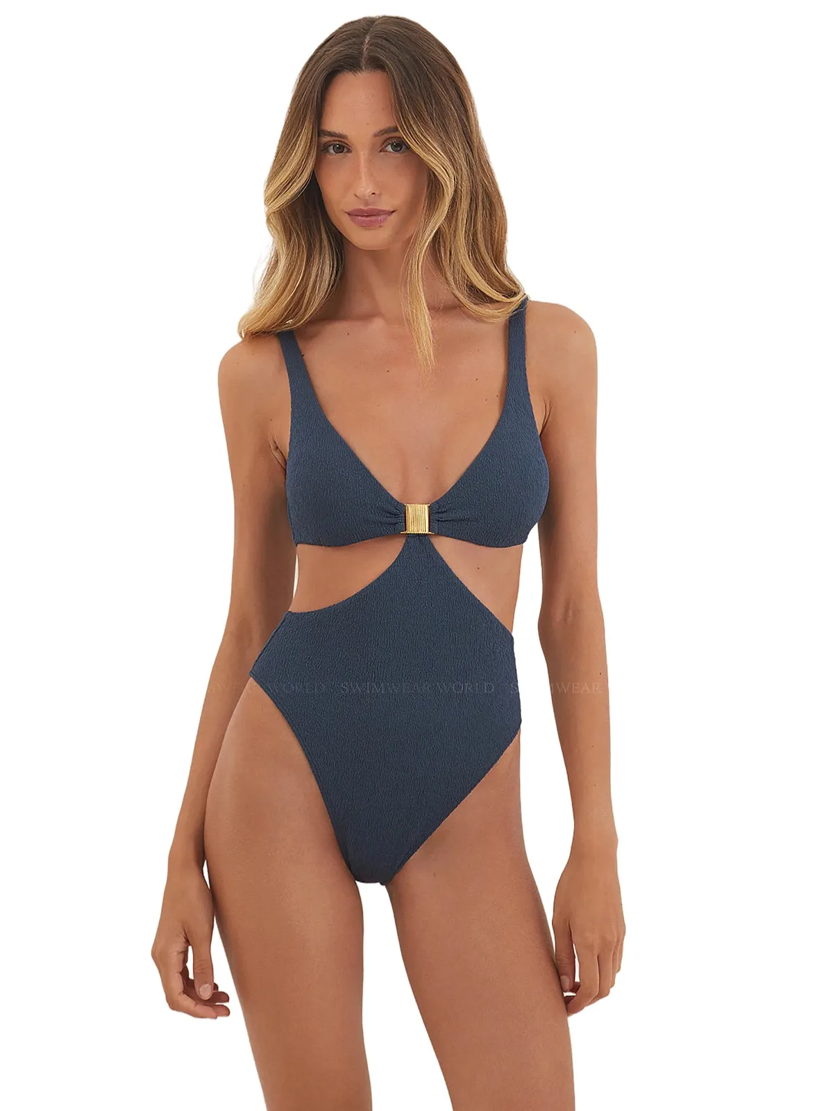 Becky Mayra One Piece