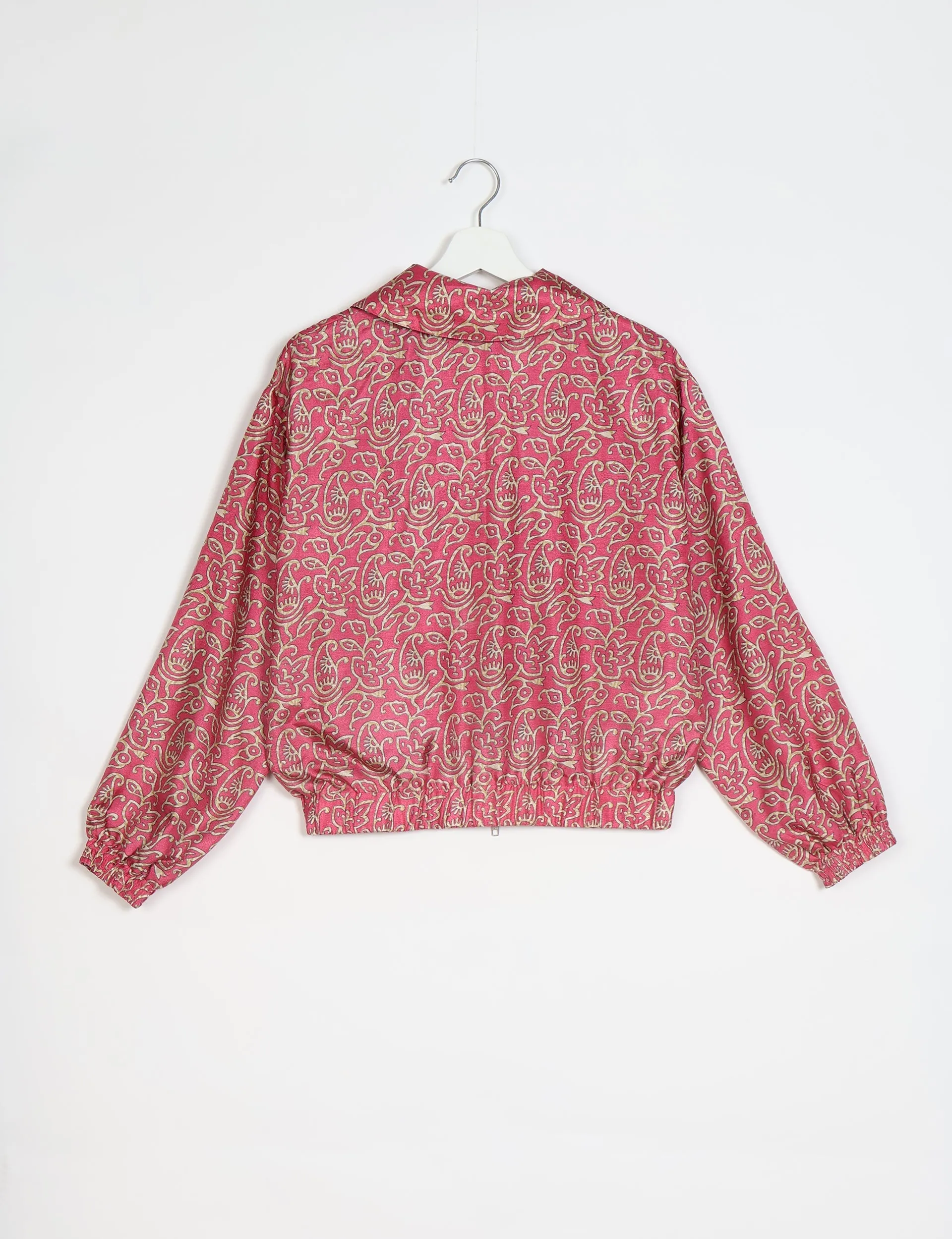 BOMBER JACKET