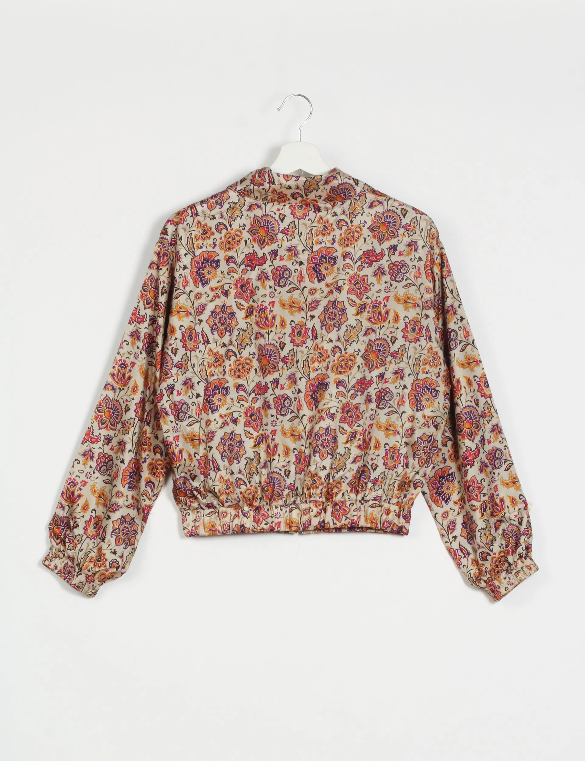 BOMBER JACKET
