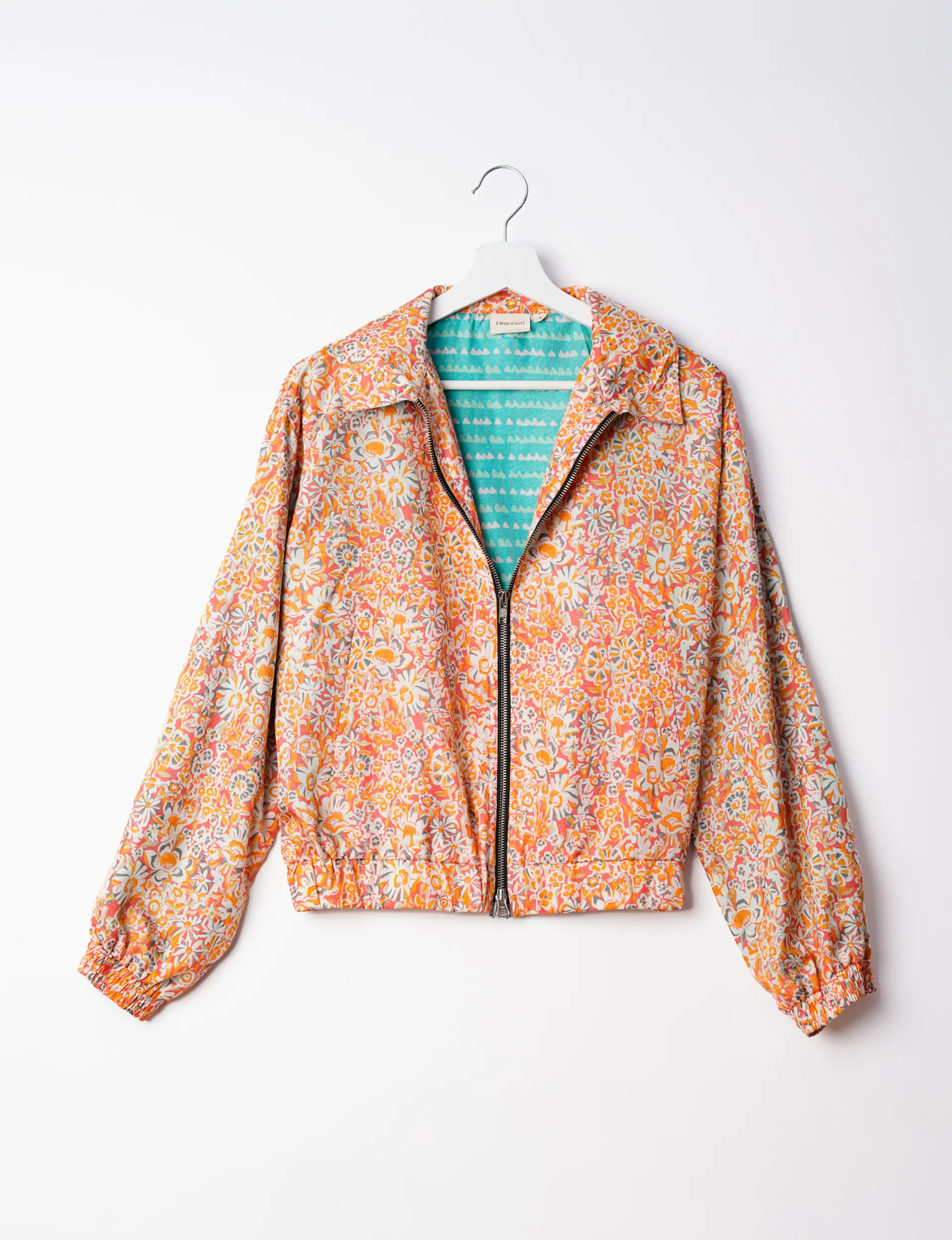 BOMBER JACKET