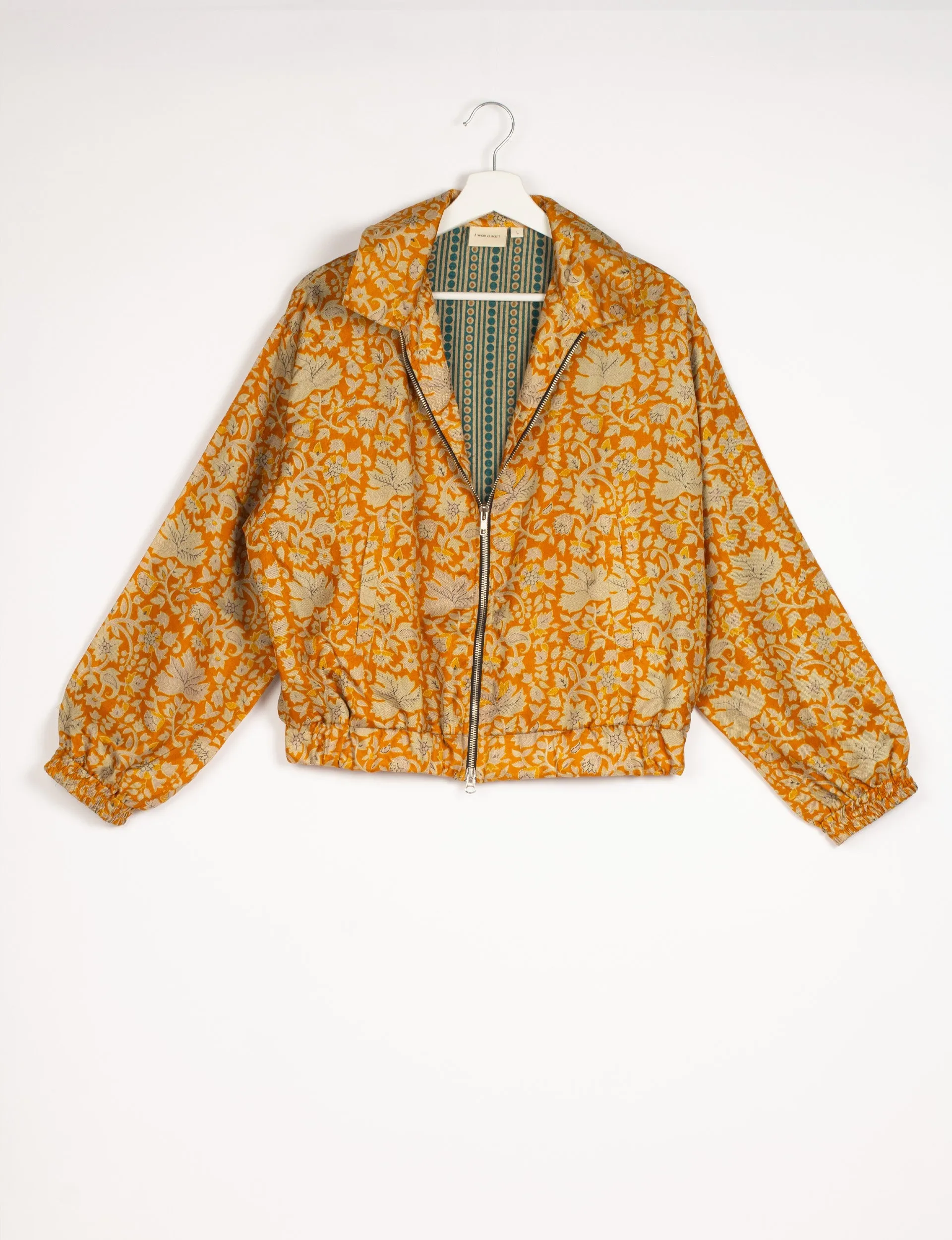 BOMBER JACKET