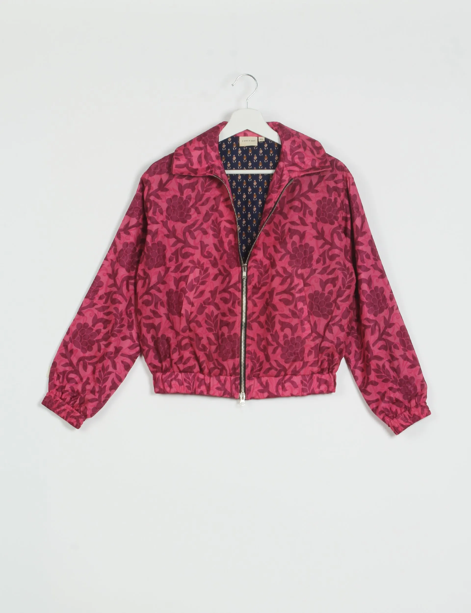 BOMBER JACKET