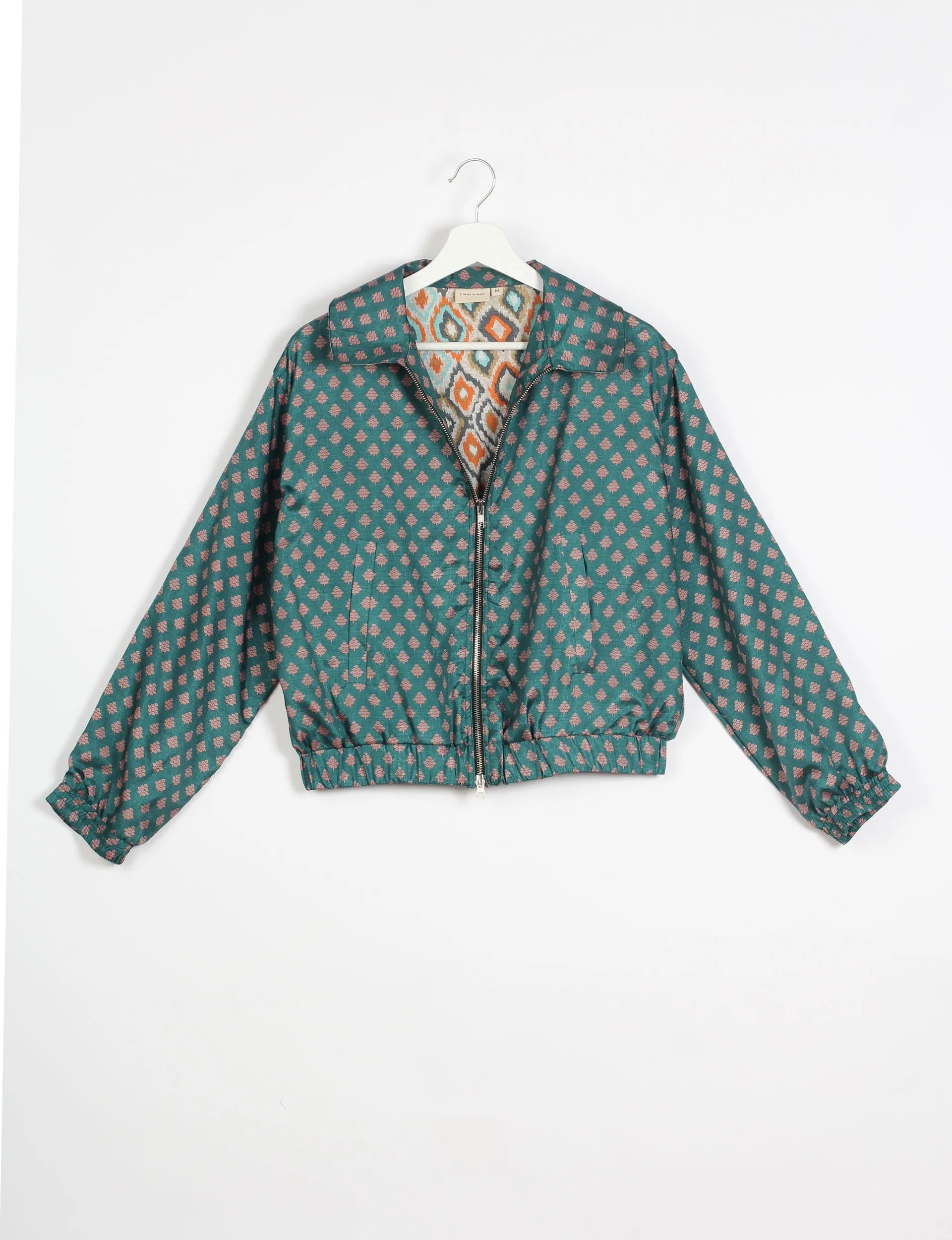 BOMBER JACKET