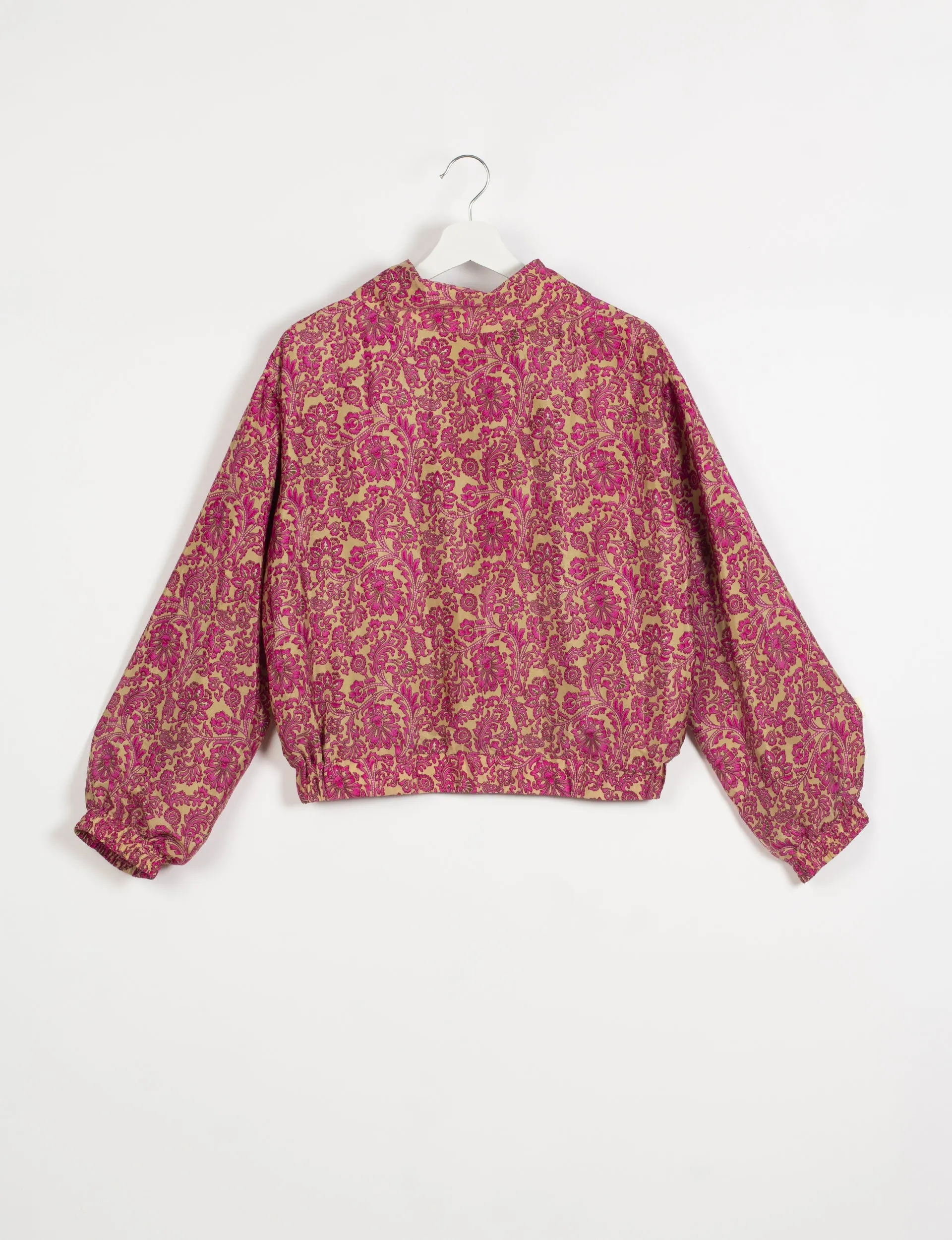 BOMBER JACKET