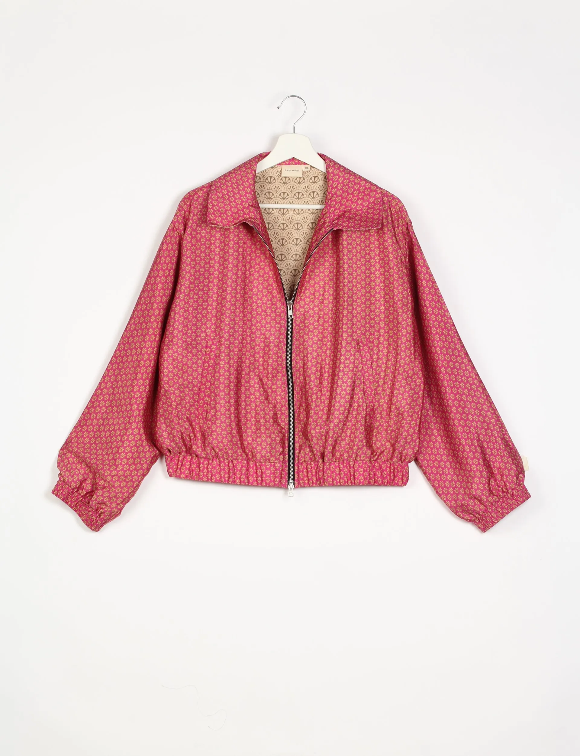 BOMBER JACKET