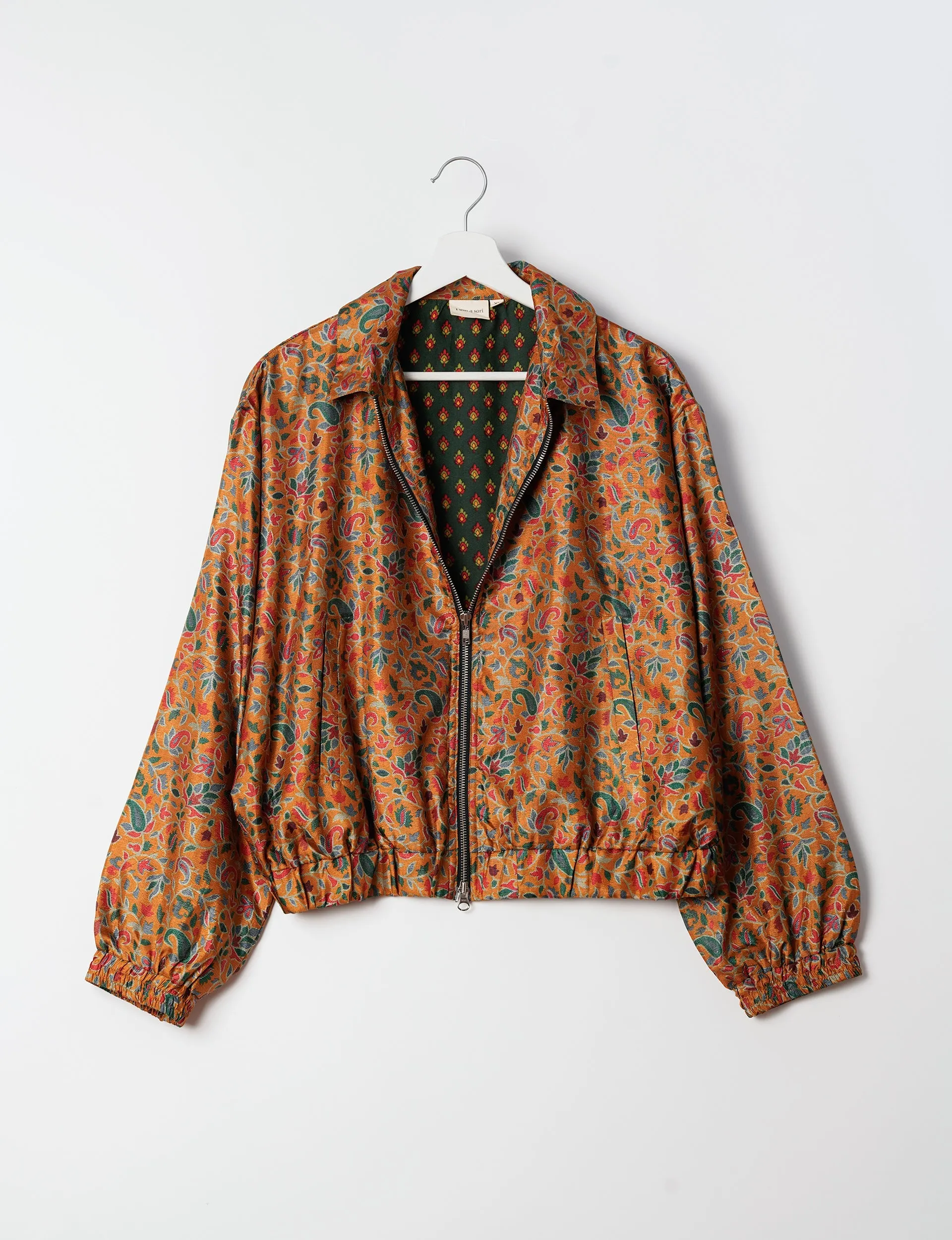 BOMBER JACKET