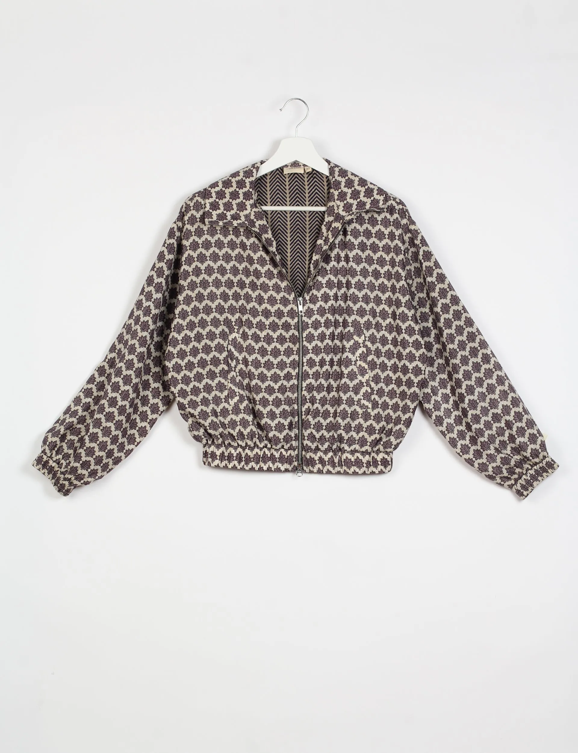 BOMBER JACKET
