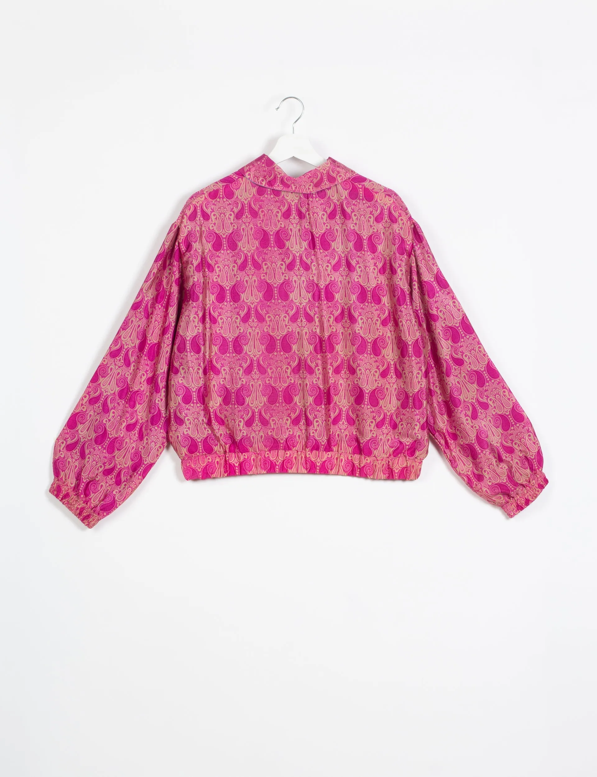 BOMBER JACKET