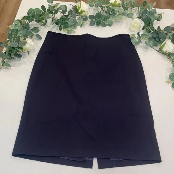 Brooks Brothers Blue Tollegno (Italy)1900 Skirt Sz 12