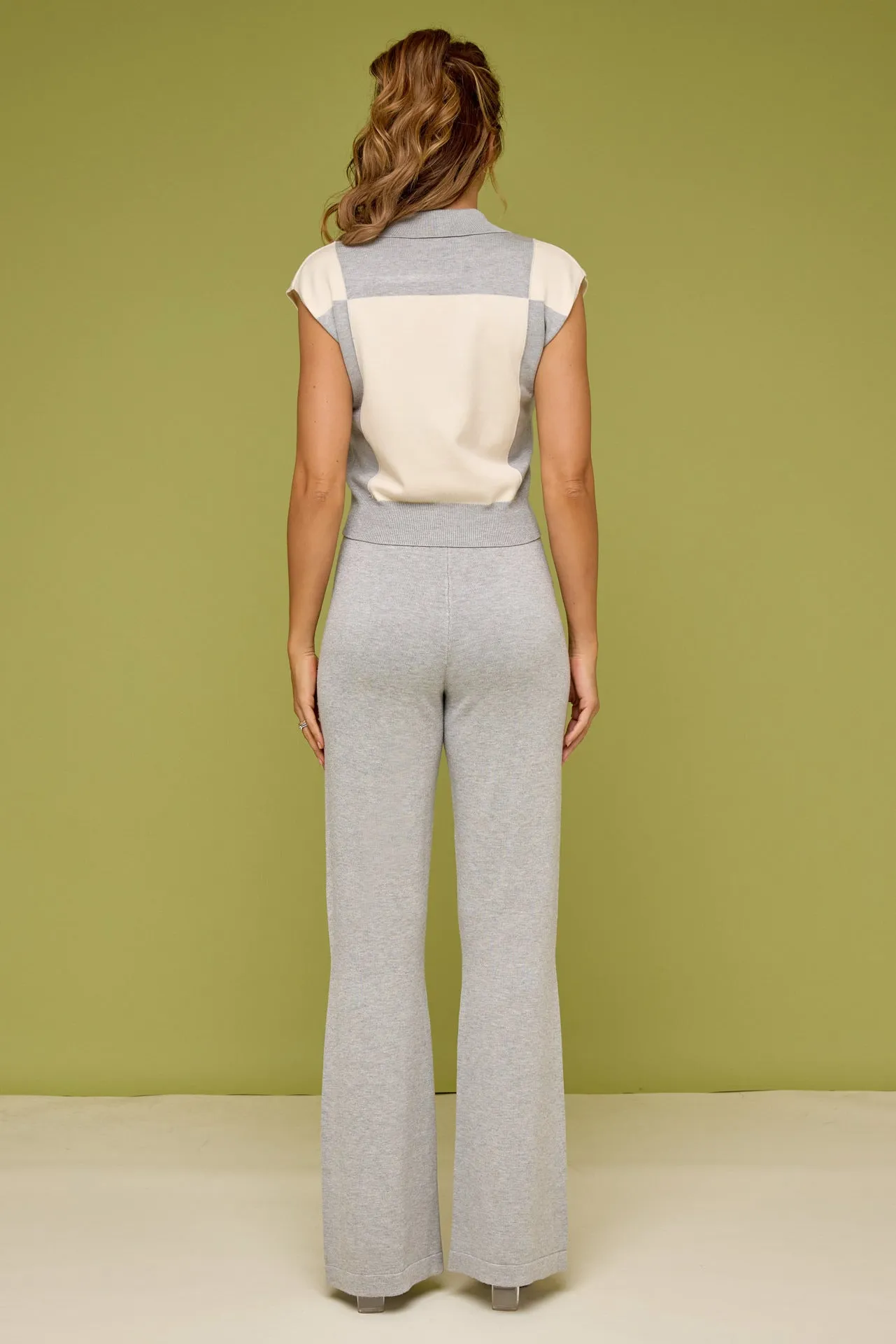 Color Block Chic Knit Top and Solid Pants Set