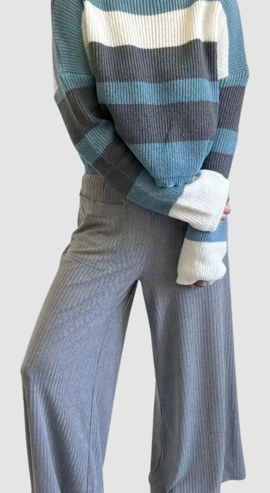 Color Block Cropped Sweater