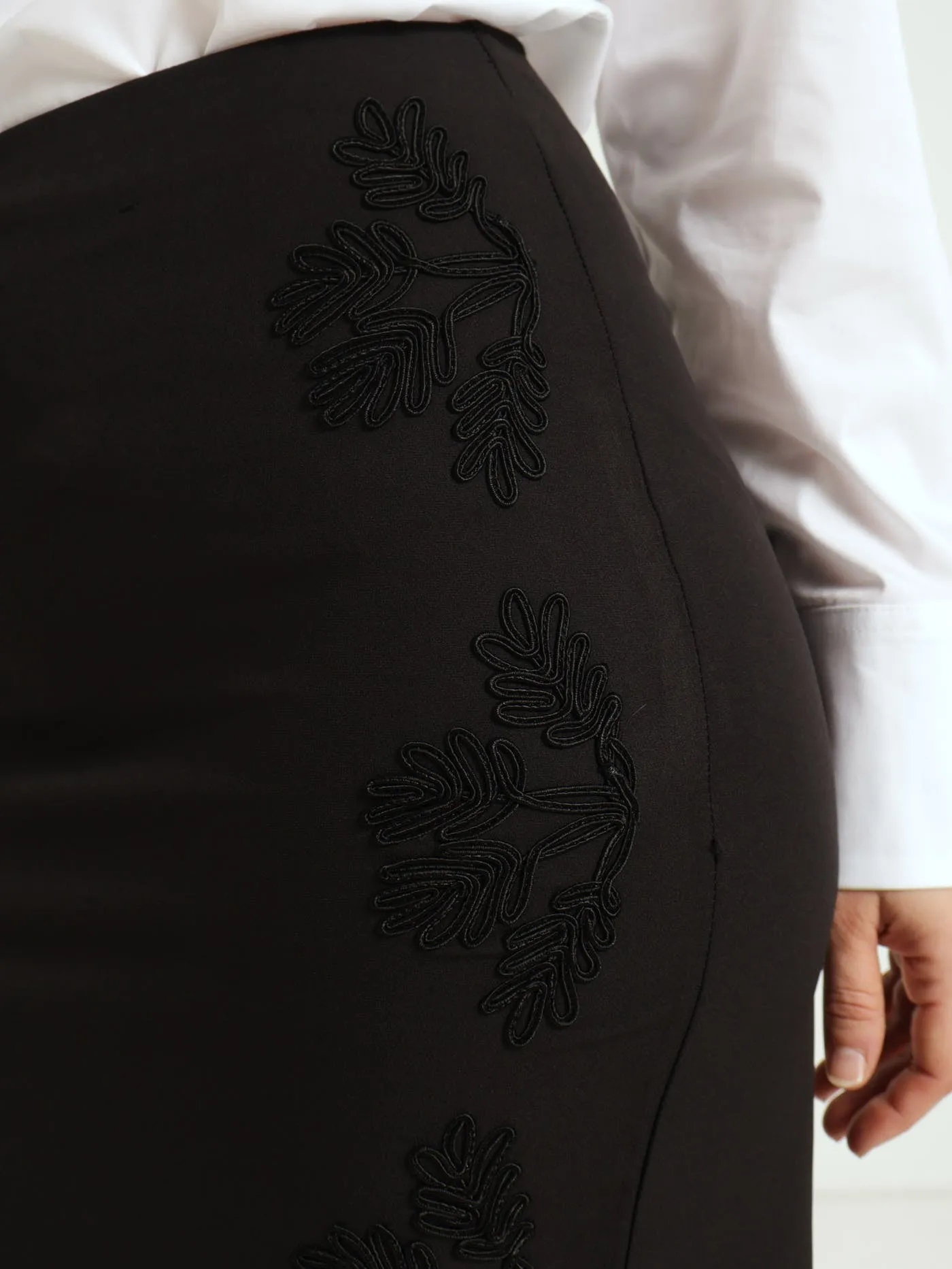Cornelli Pencil Skirt - Black