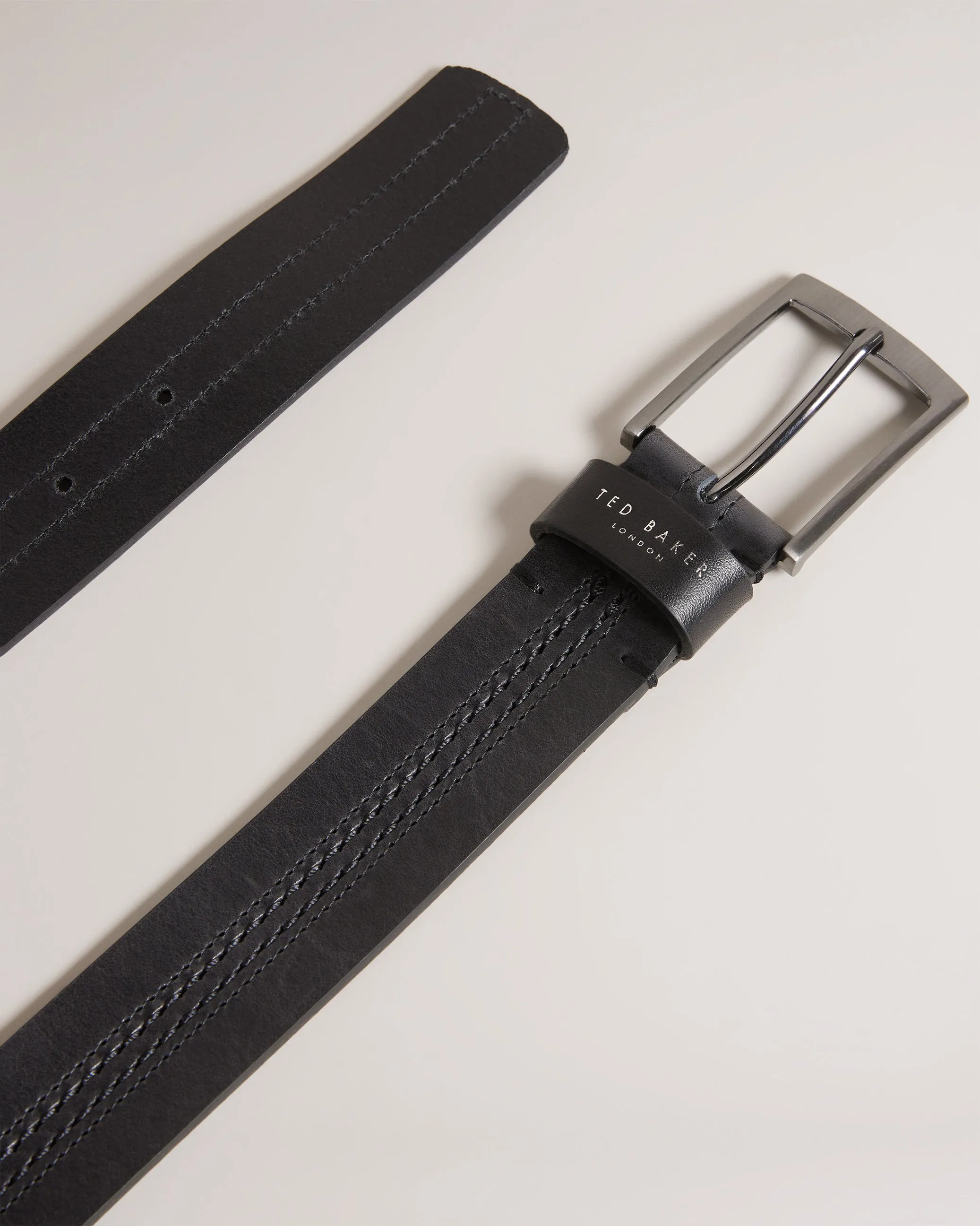 Crisic Stitch Detail Leather Belt Black