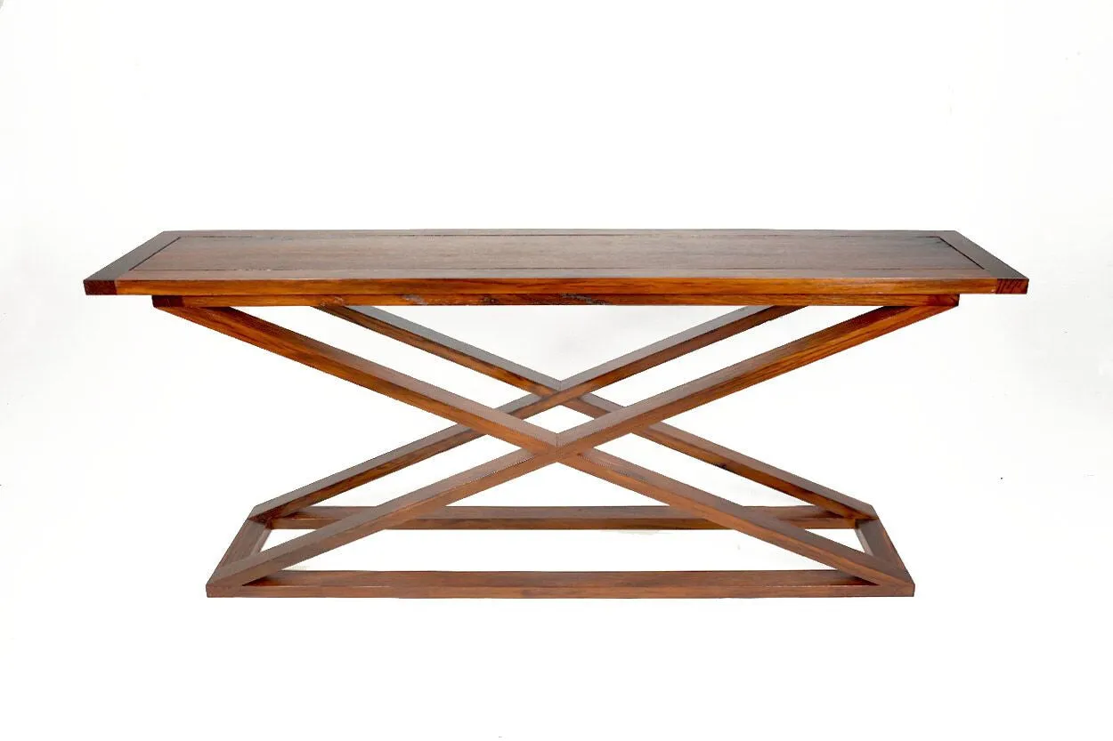 Crossed Leg Console
