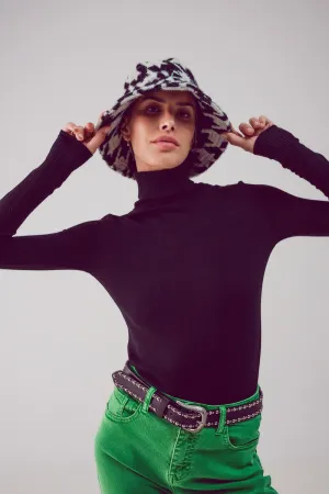 Fine knit high neck jumper in black