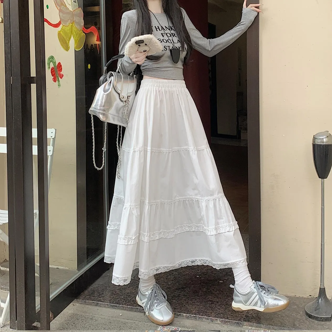 Floral Lace-Trimmed Elastic-Waisted Maxi Skirt