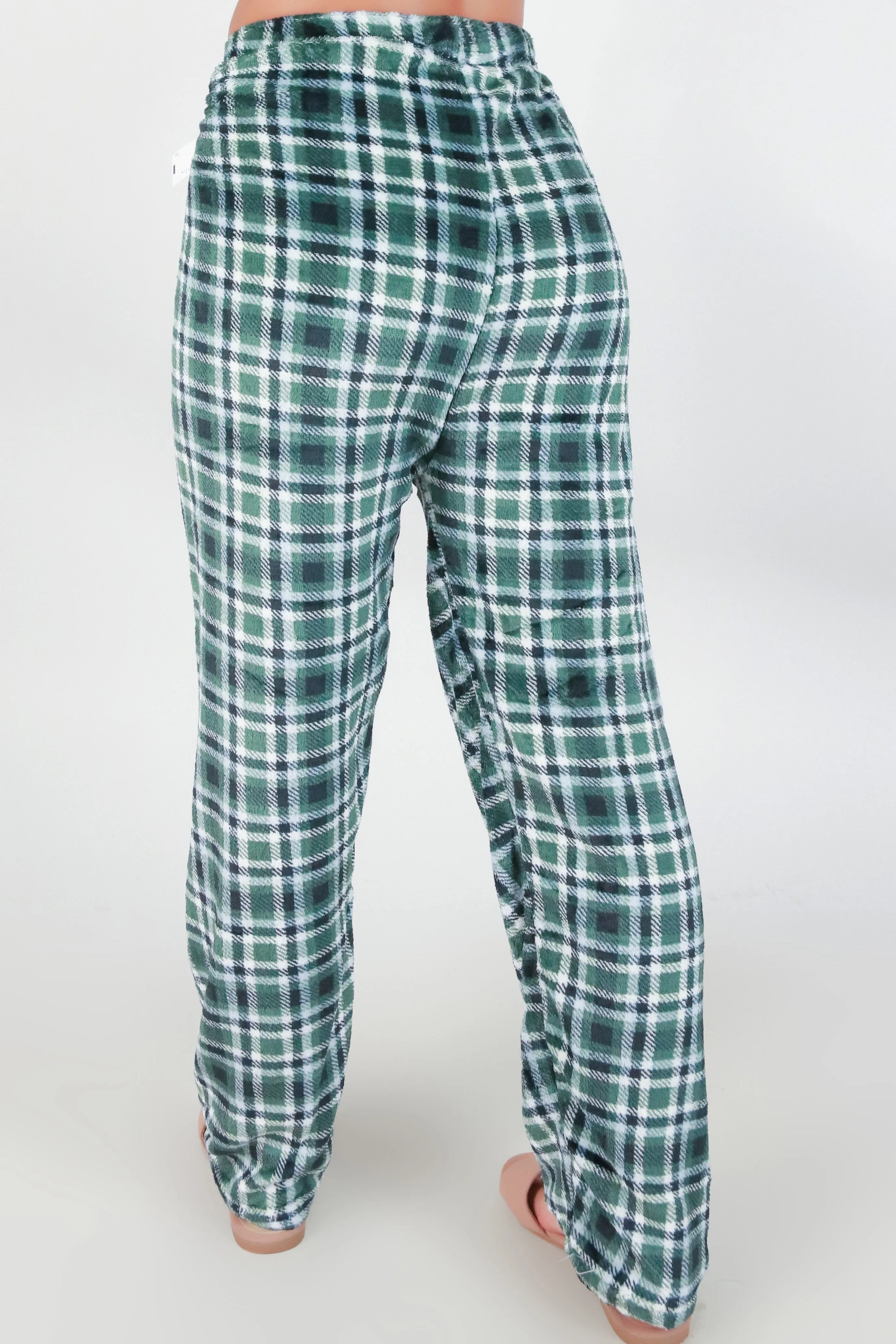FUZZY CHECKERED SLEEP PANTS