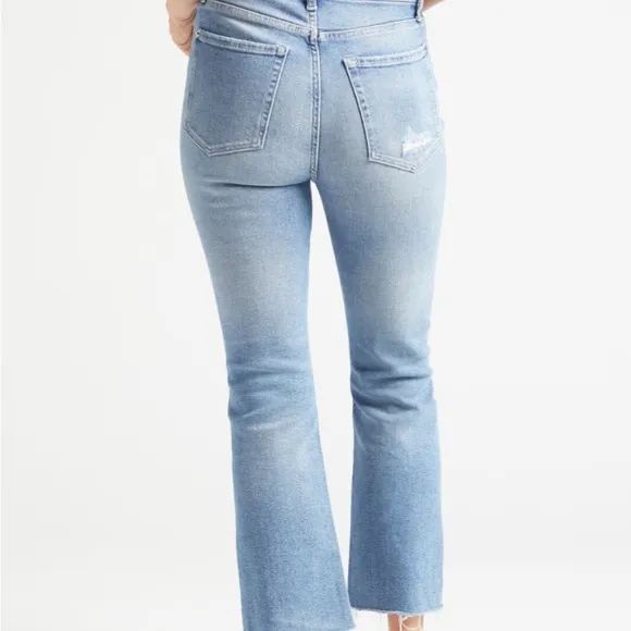 🎉HP🎉 7 For All Mankind Ultra High Rise Slim Kick