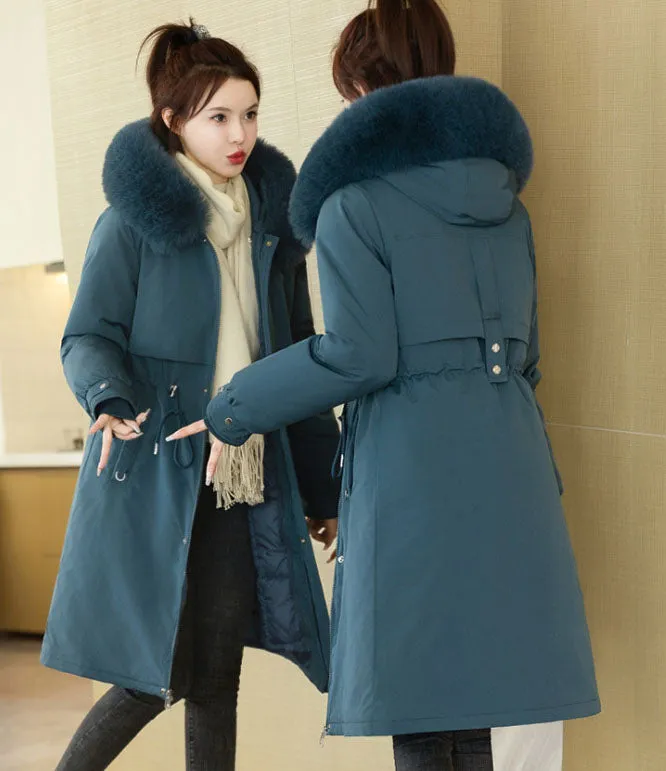 Insulated Water-Resistant Parka for Women with a Drawstring Waist