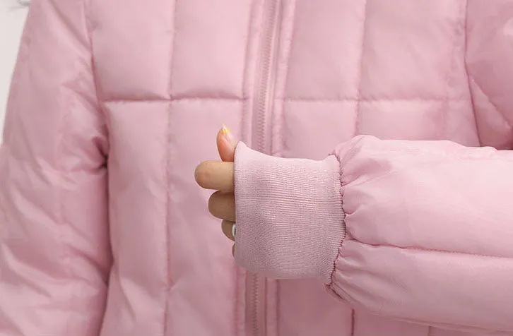 Insulated Windproof Parka with Full Zip and Hooded Design