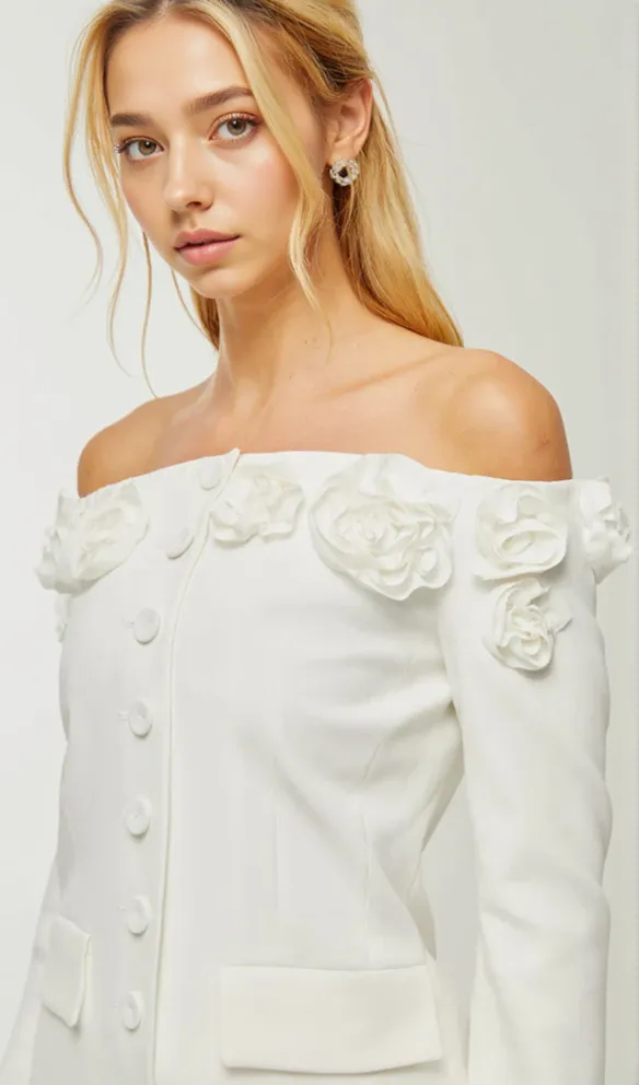 JEANNE FAUX-FLOWER BLAZER DRESS SET IN WHITE