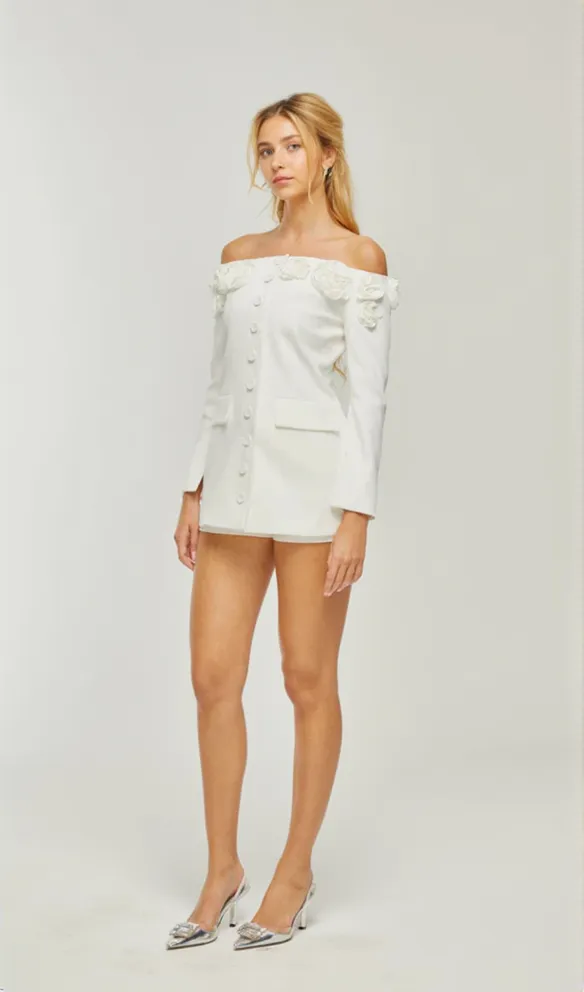 JEANNE FAUX-FLOWER BLAZER DRESS SET IN WHITE