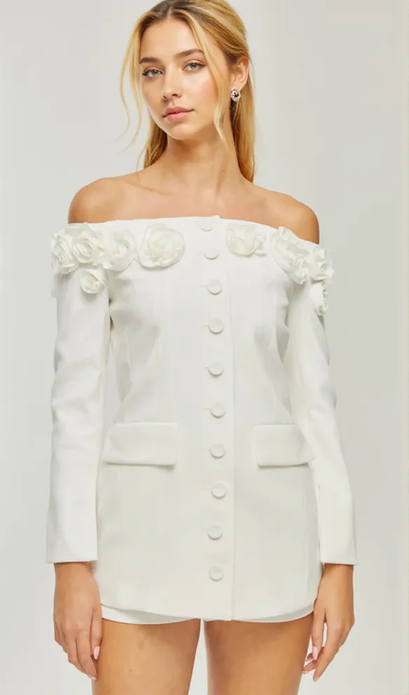 JEANNE FAUX-FLOWER BLAZER DRESS SET IN WHITE