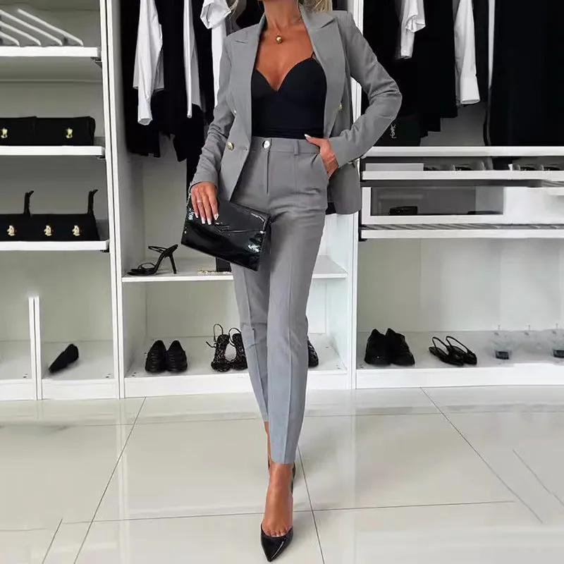 Juliana® | Slim-fit double-breasted blazer and trousers set