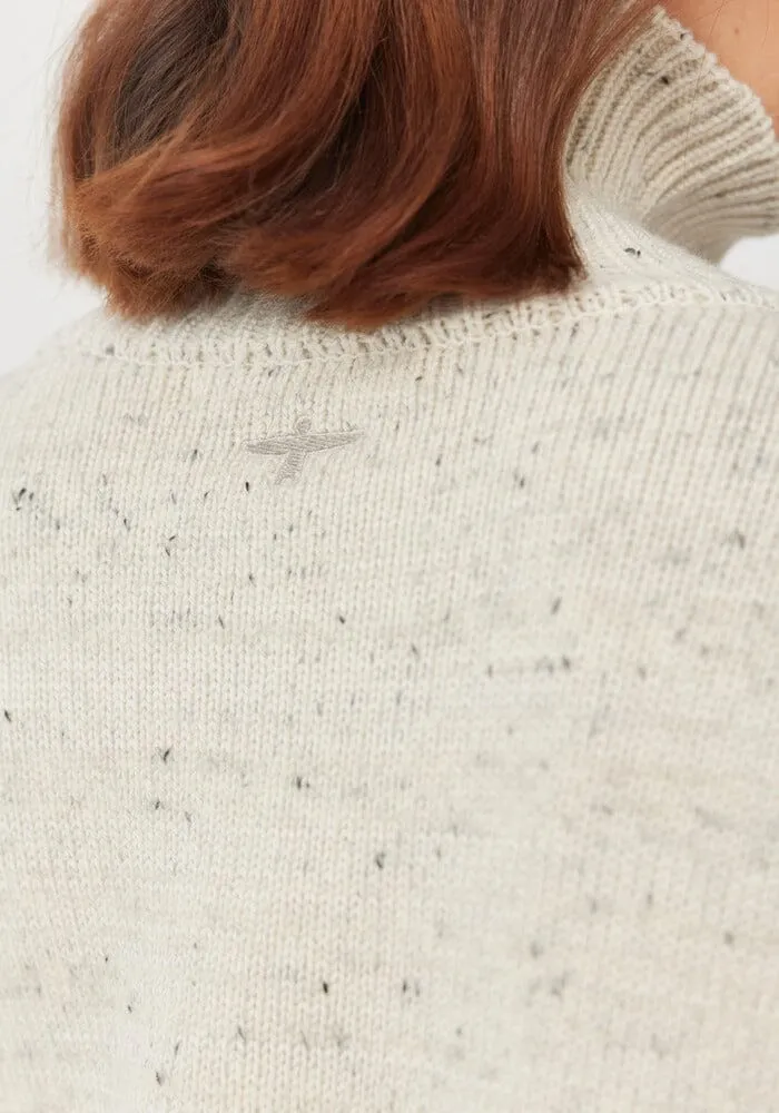 Kyla Turtleneck Untouched World
