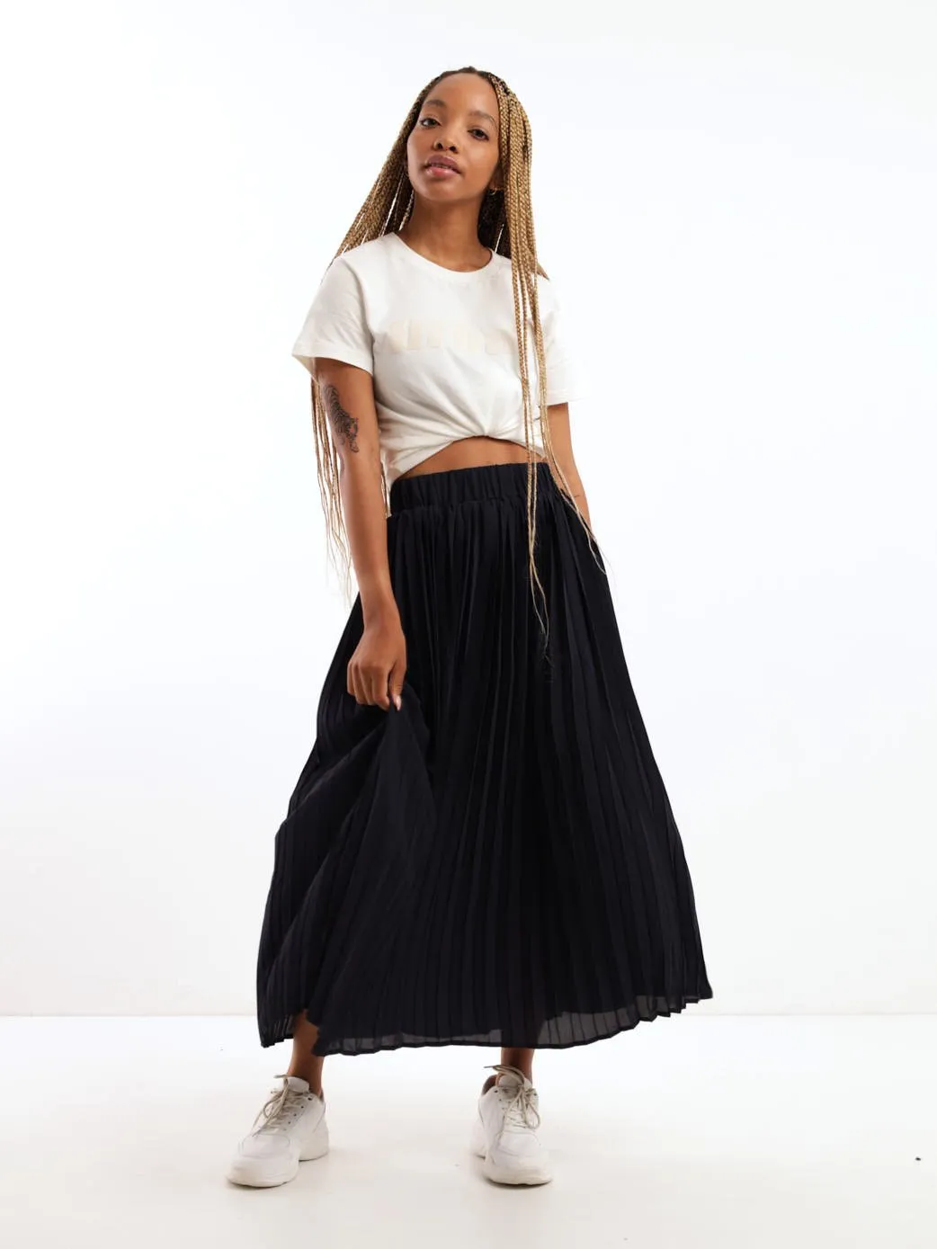 Ladies A-Line Pleated Skirt - Black