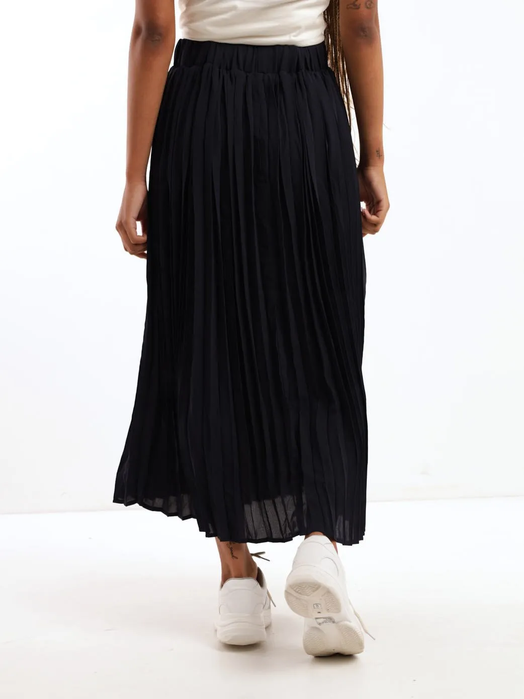 Ladies A-Line Pleated Skirt - Black