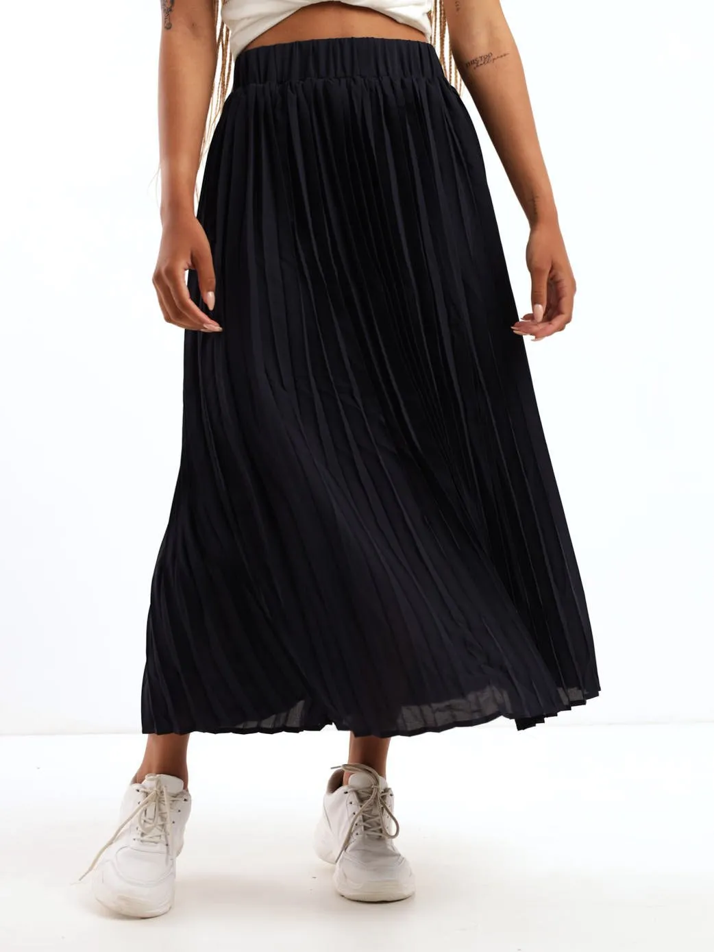 Ladies A-Line Pleated Skirt - Black