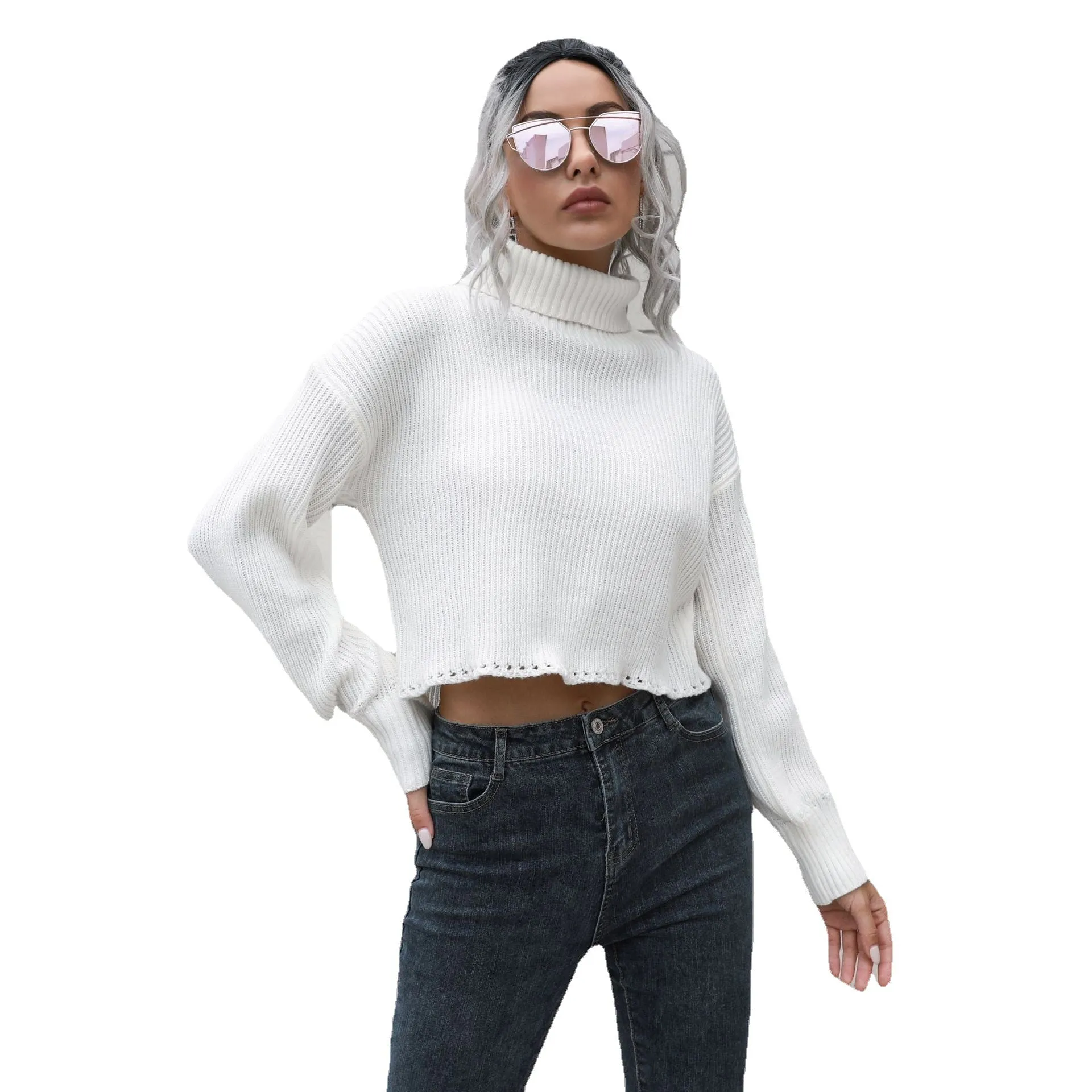Loose Fitting Long Sleeved Cropped Sweater with a Turtleneck