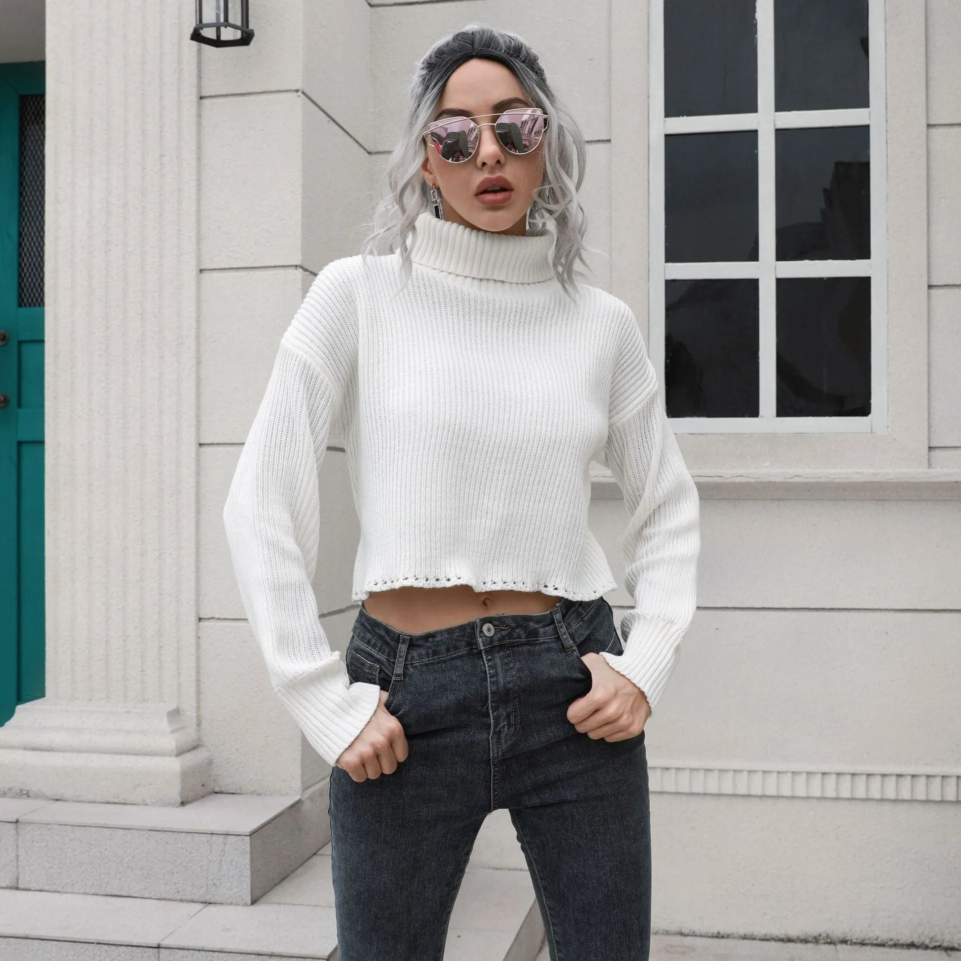 Loose Fitting Long Sleeved Cropped Sweater with a Turtleneck