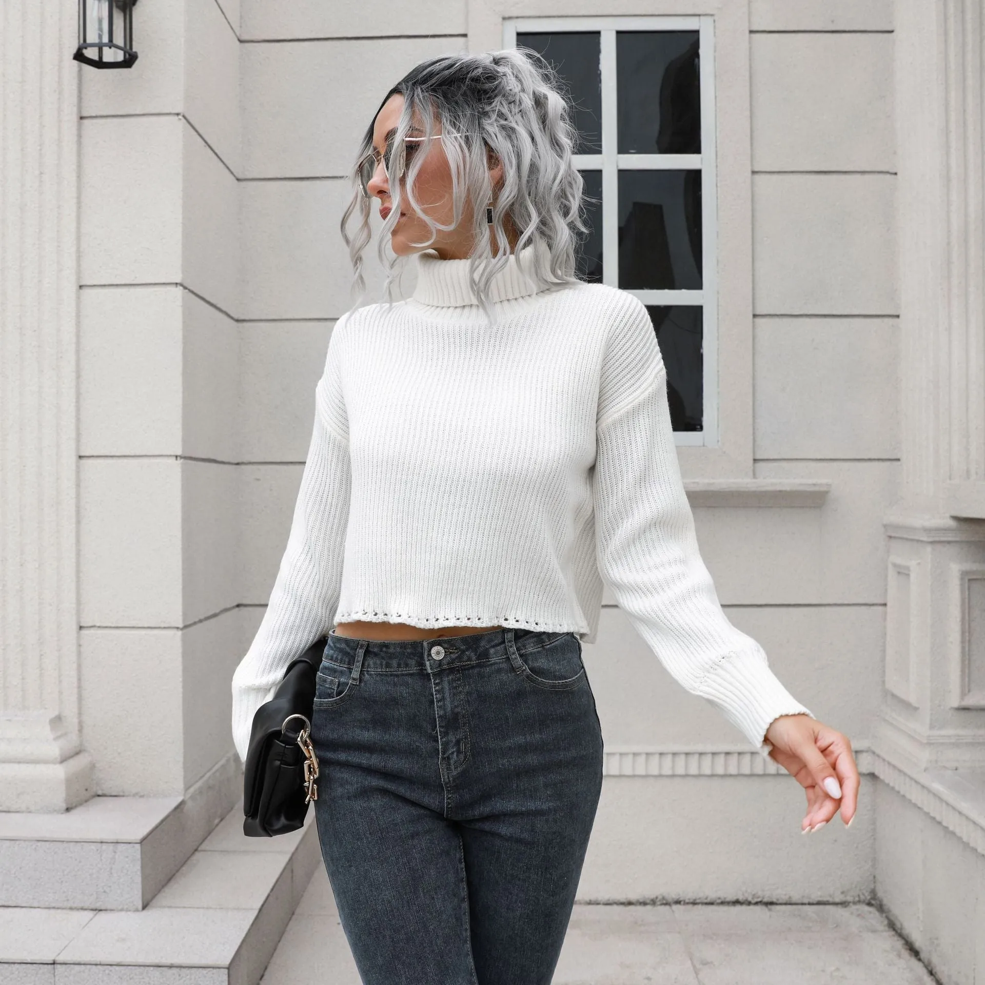 Loose Fitting Long Sleeved Cropped Sweater with a Turtleneck