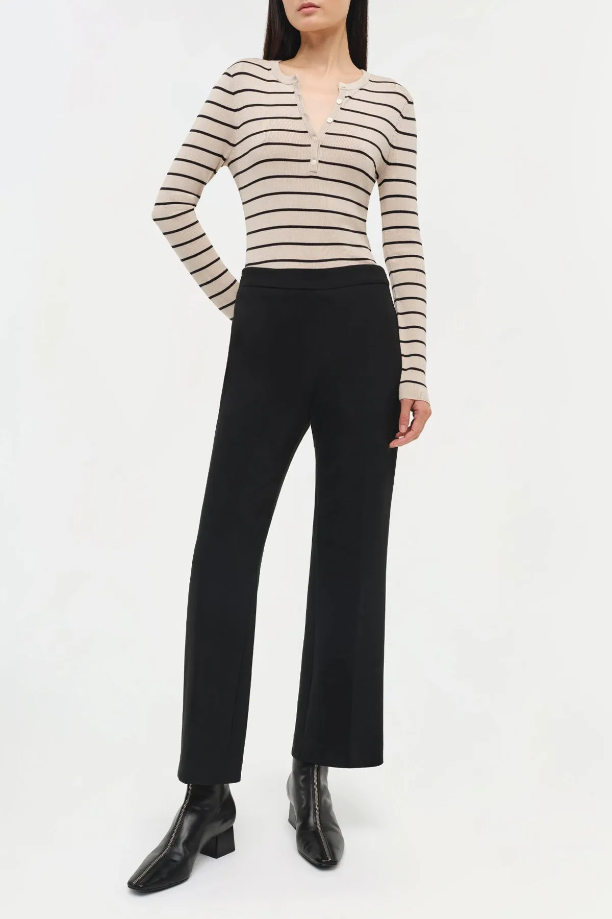 Mackenzie Straight Leg Pant in Black