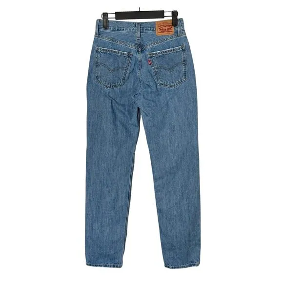 NWOT Levi's Women's Low Pro Straight Jeans in Charlie Try - Medium Wash Size 24
