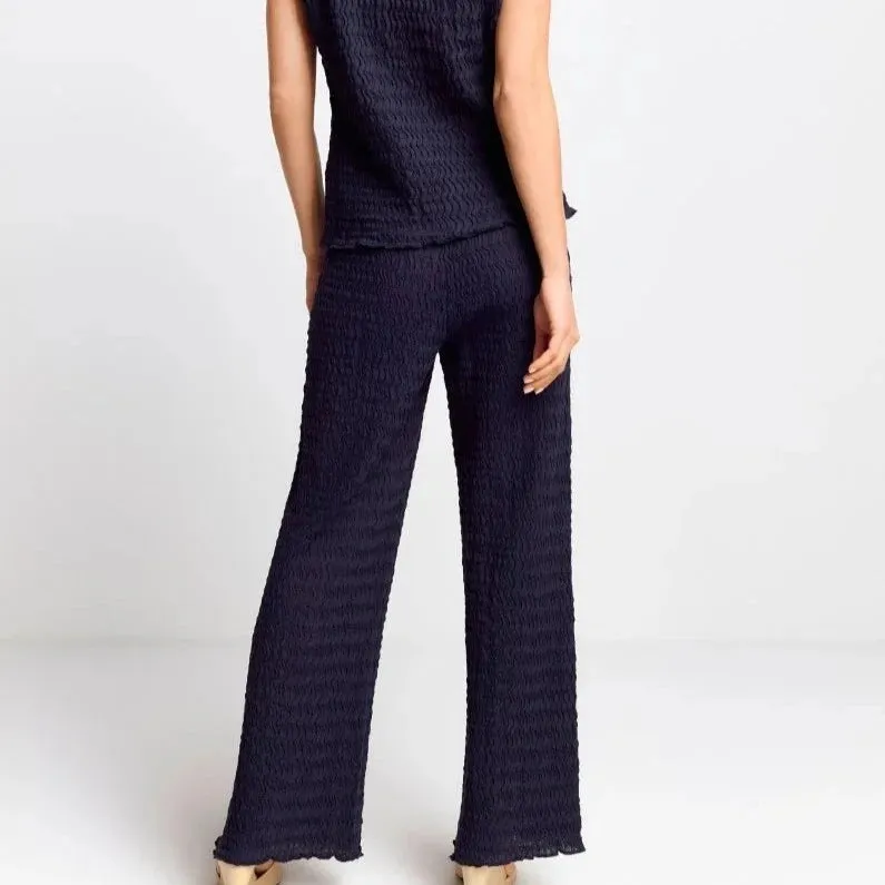Rich & Royal Crinkled Straight Leg Pant