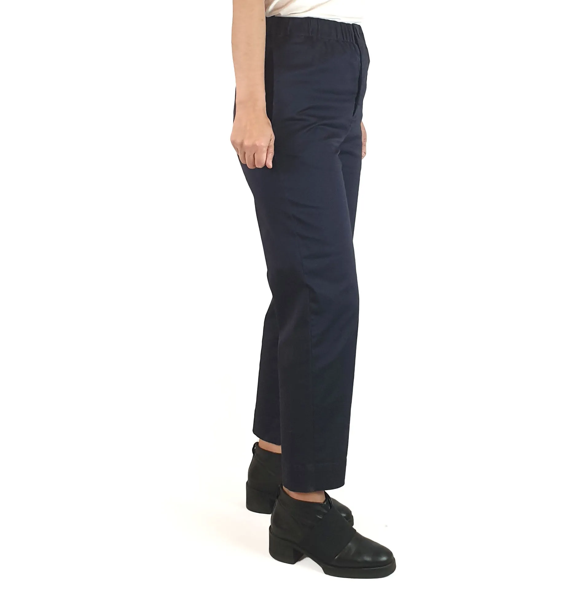 Skin & Threads navy straight leg pants size 0 (fits 6-8)