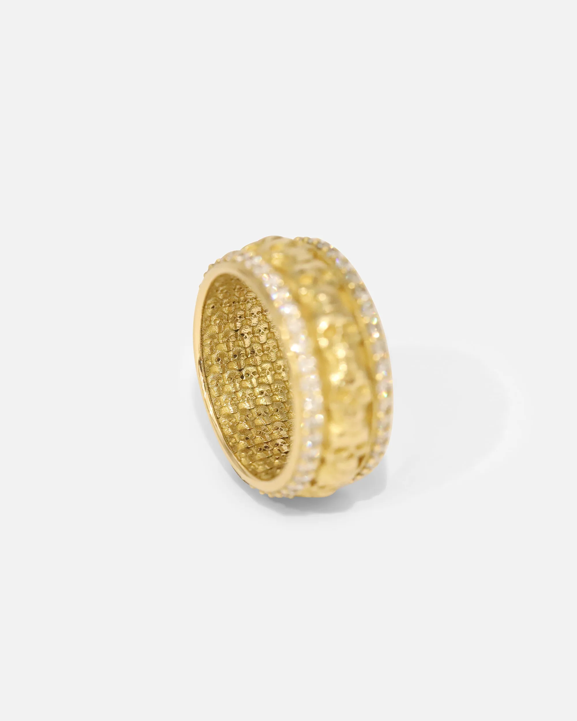 Skulls In A Line Band / Pave White Diamonds