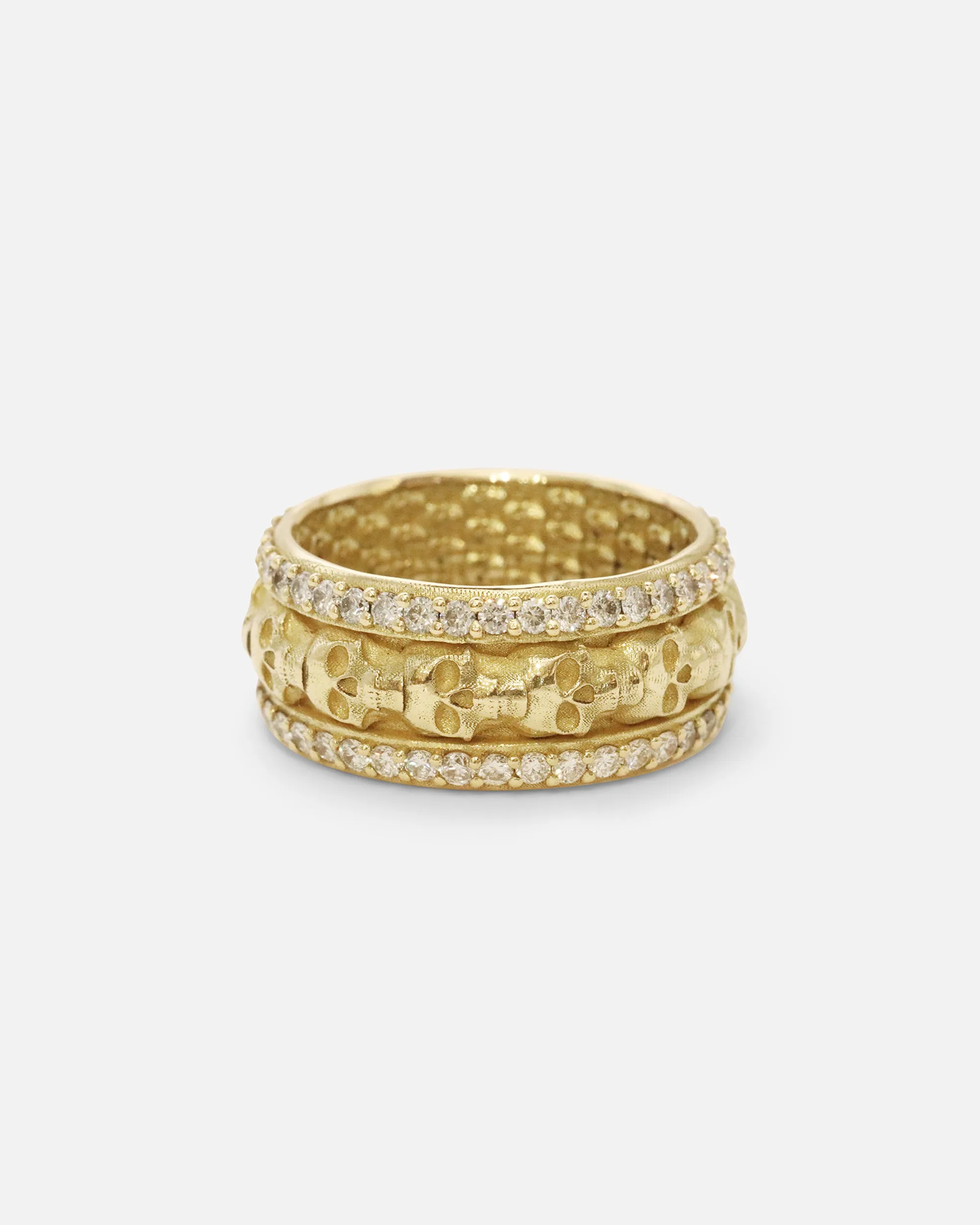 Skulls In A Line Band / Pave White Diamonds