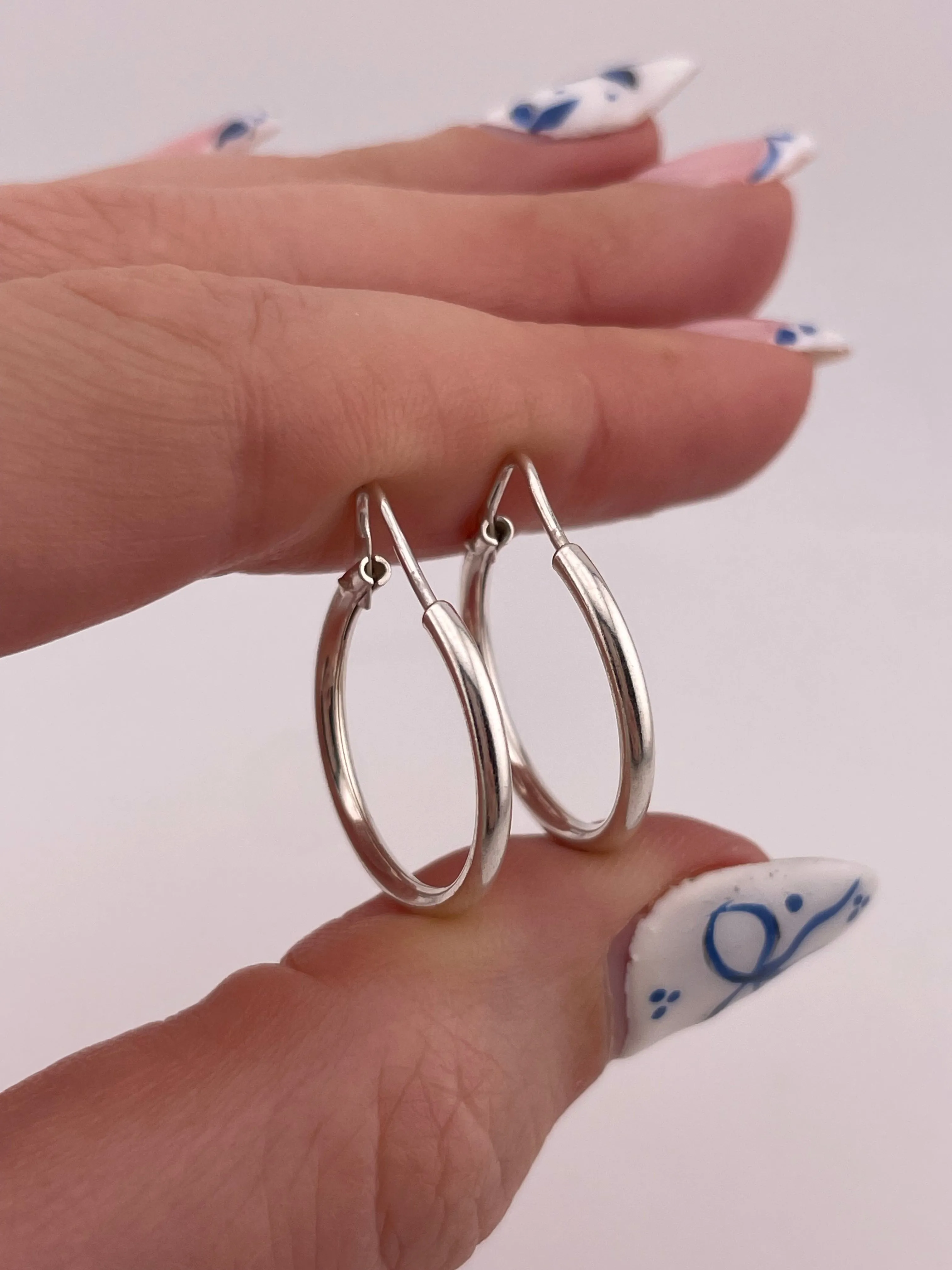 sterling silver 3/4" basic hoop earrings