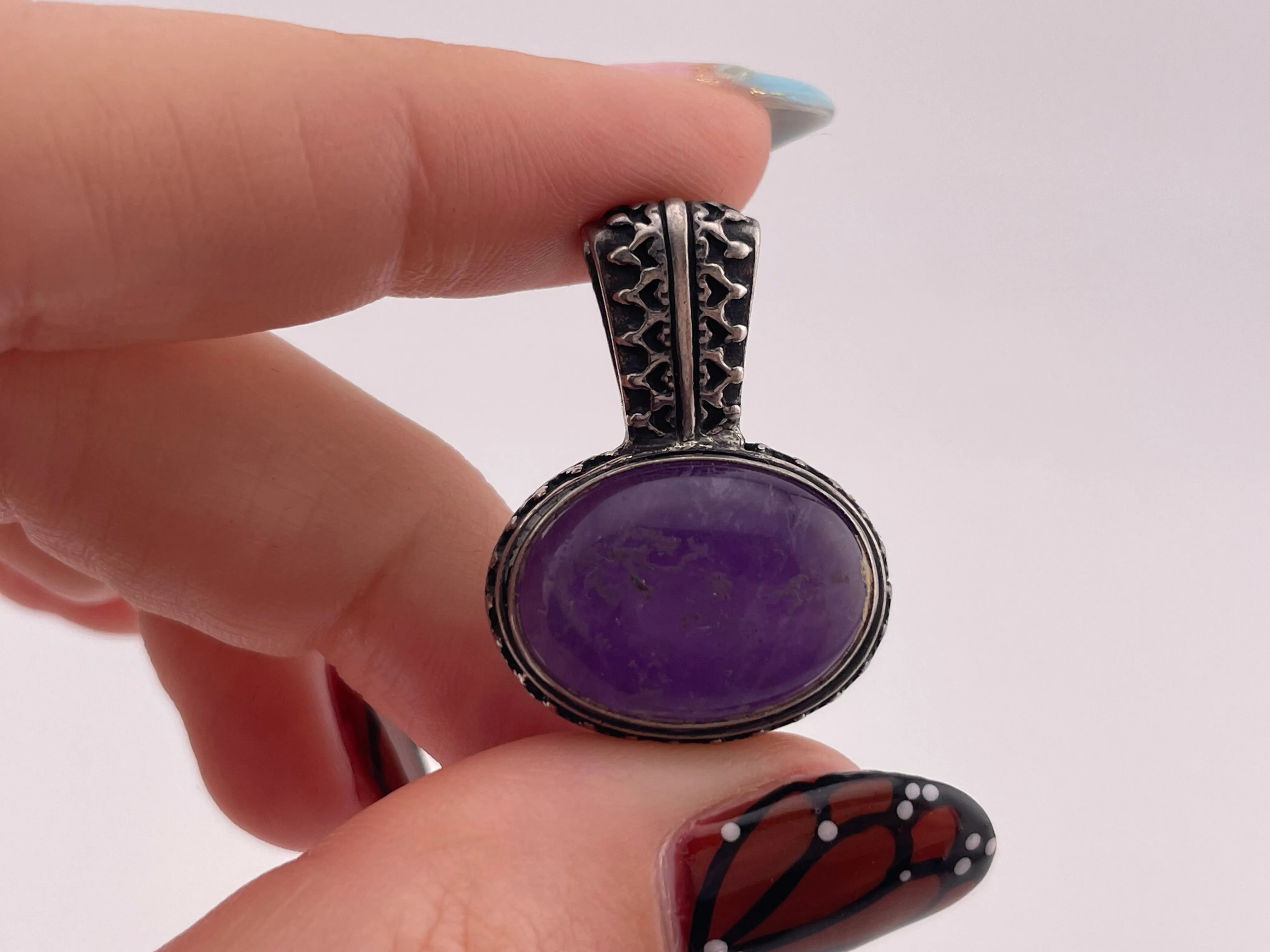 sterling silver Carolyn Pollack oval amethyst pendant