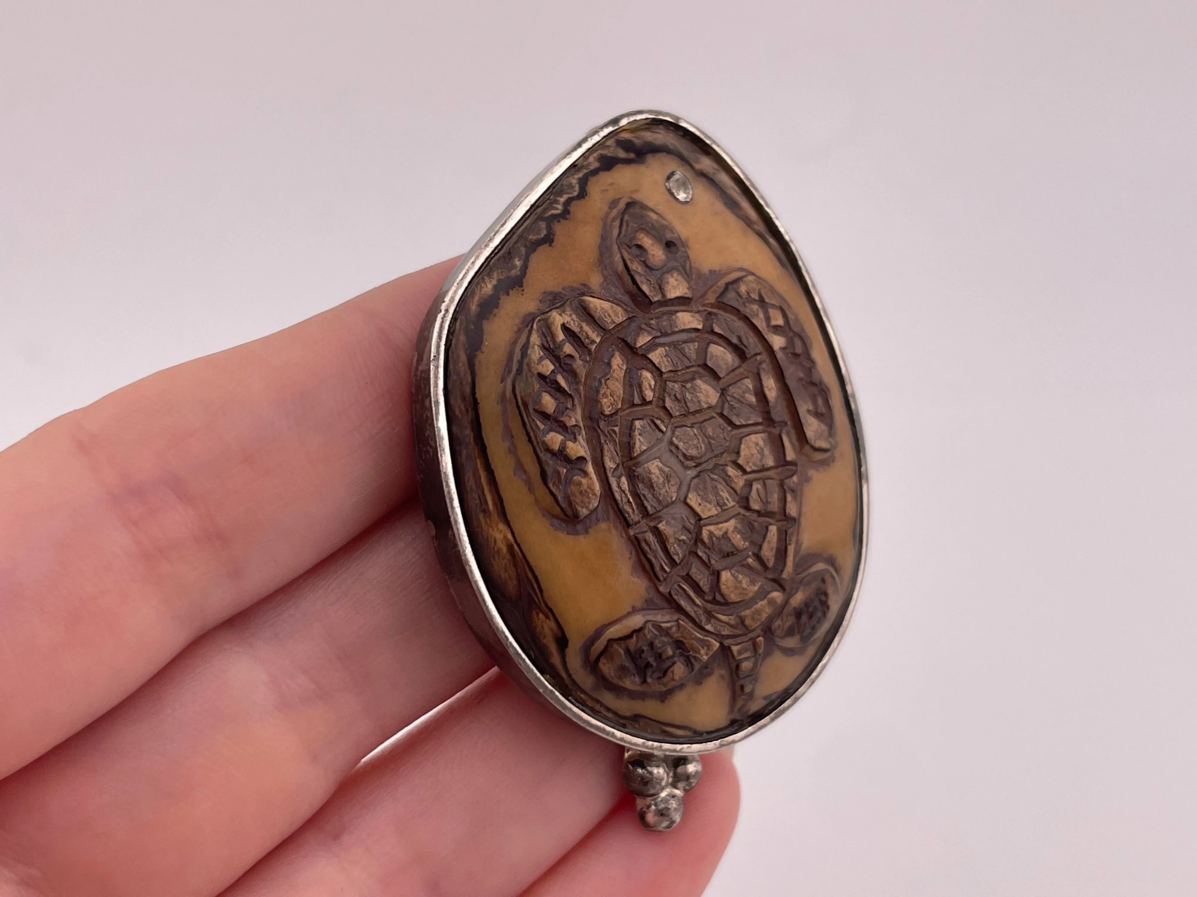 sterling silver carved material turtle pendant