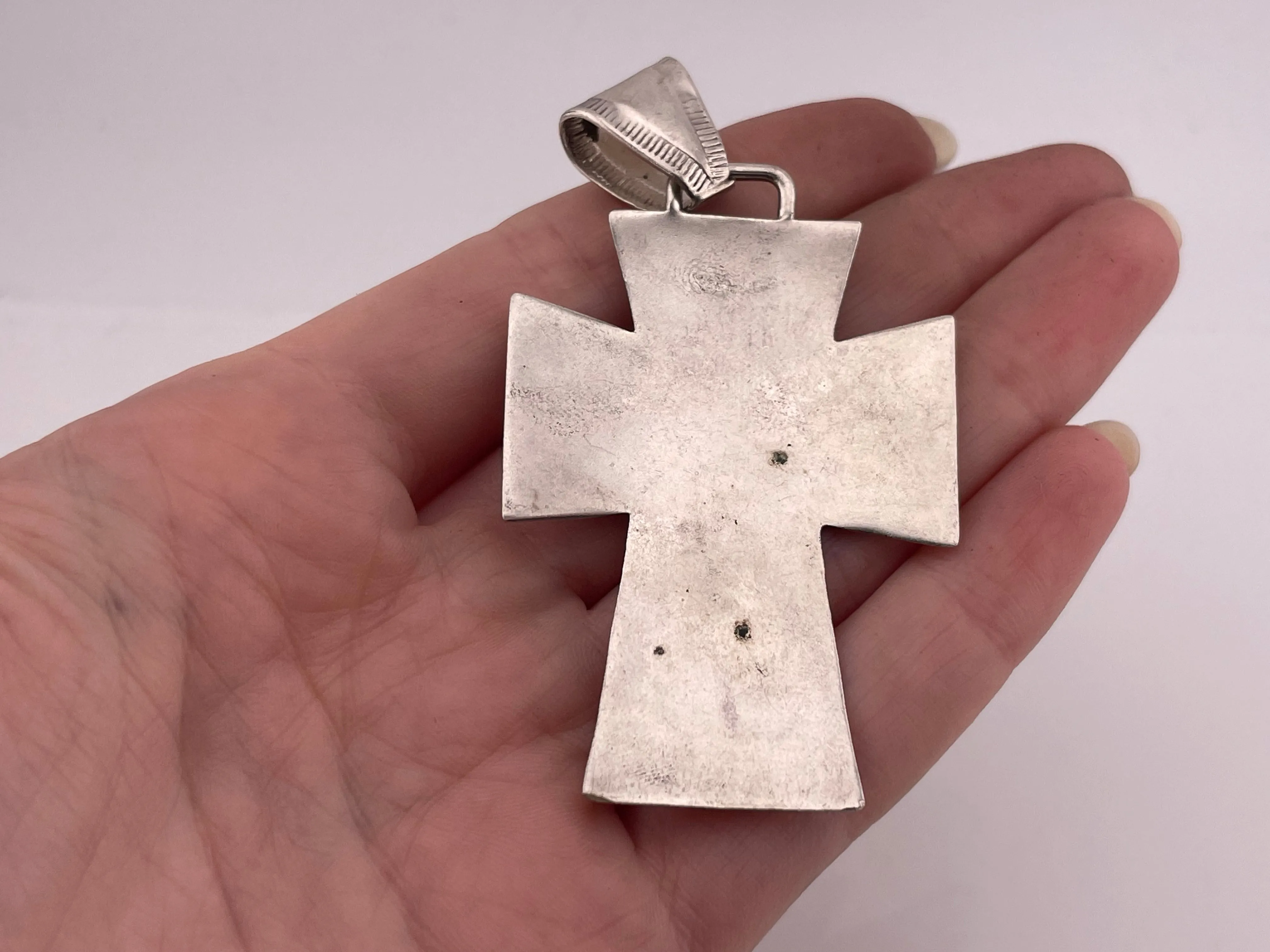 sterling silver cross pendant