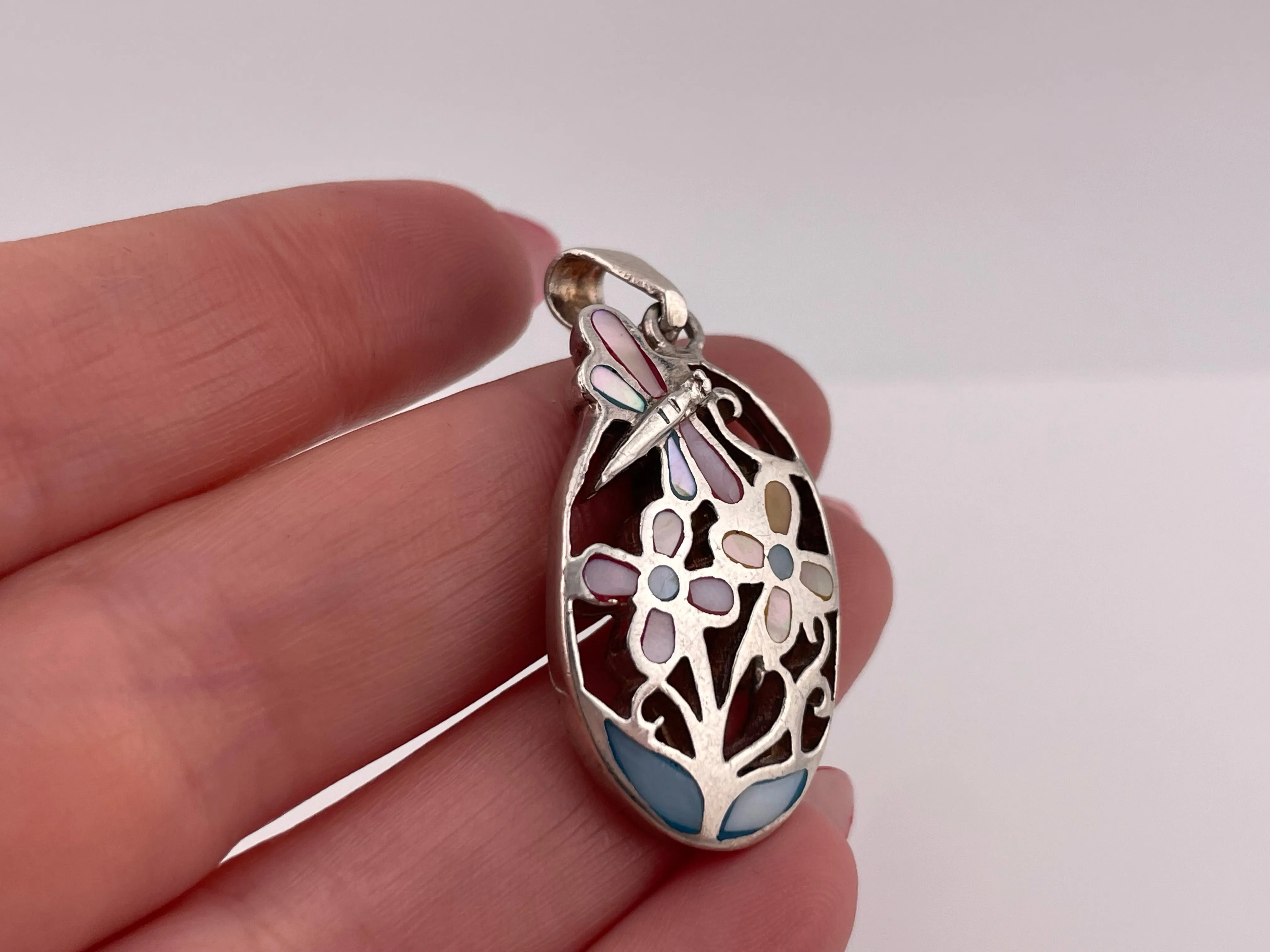 sterling silver flower dragonfly dyed synthetic mother of pearl pendant
