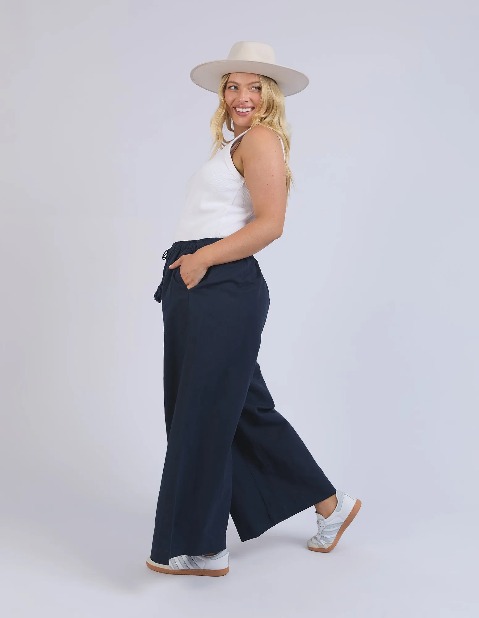STEVIE PANT || NAVY