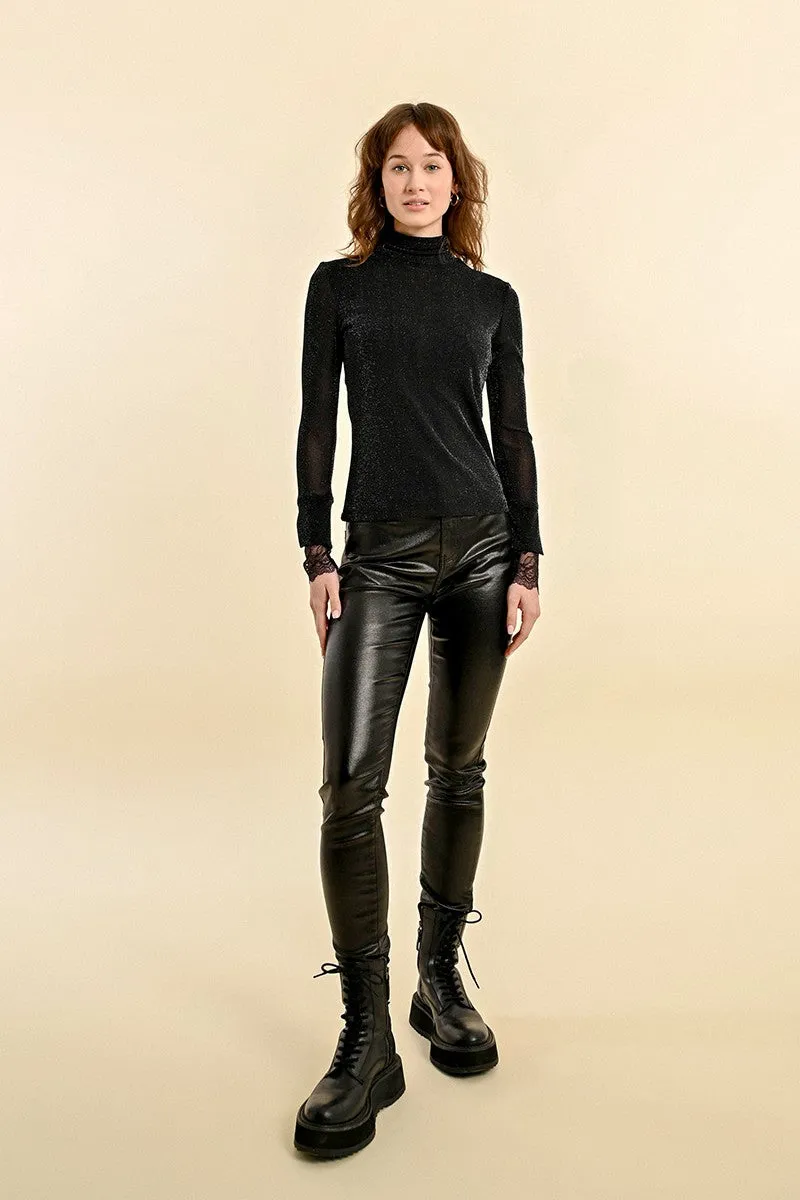 THIN TURTLENECK SWEATER