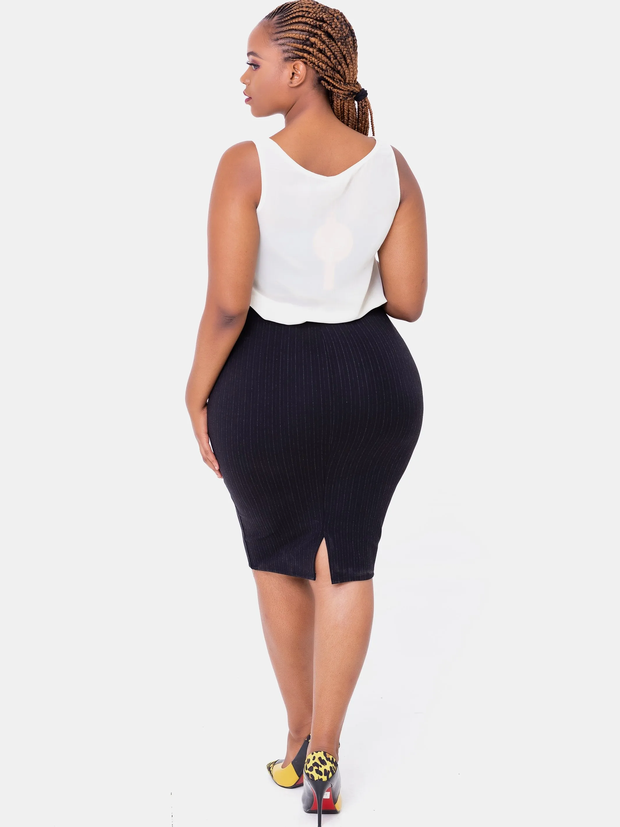 Vivo Basic Pencil Skirt With Slits - Black